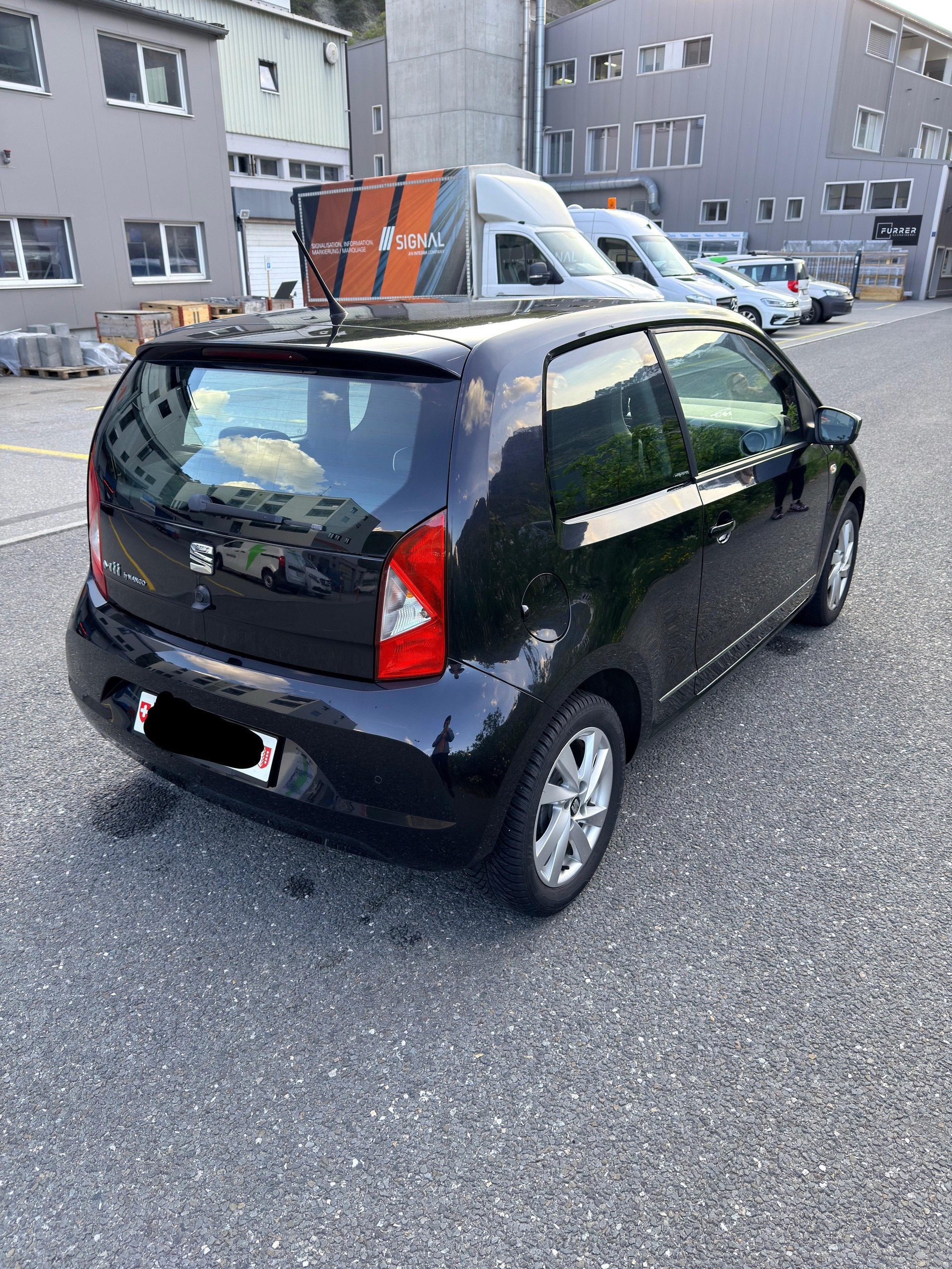 SEAT 1.0 MPI 60 by Mango-image-2