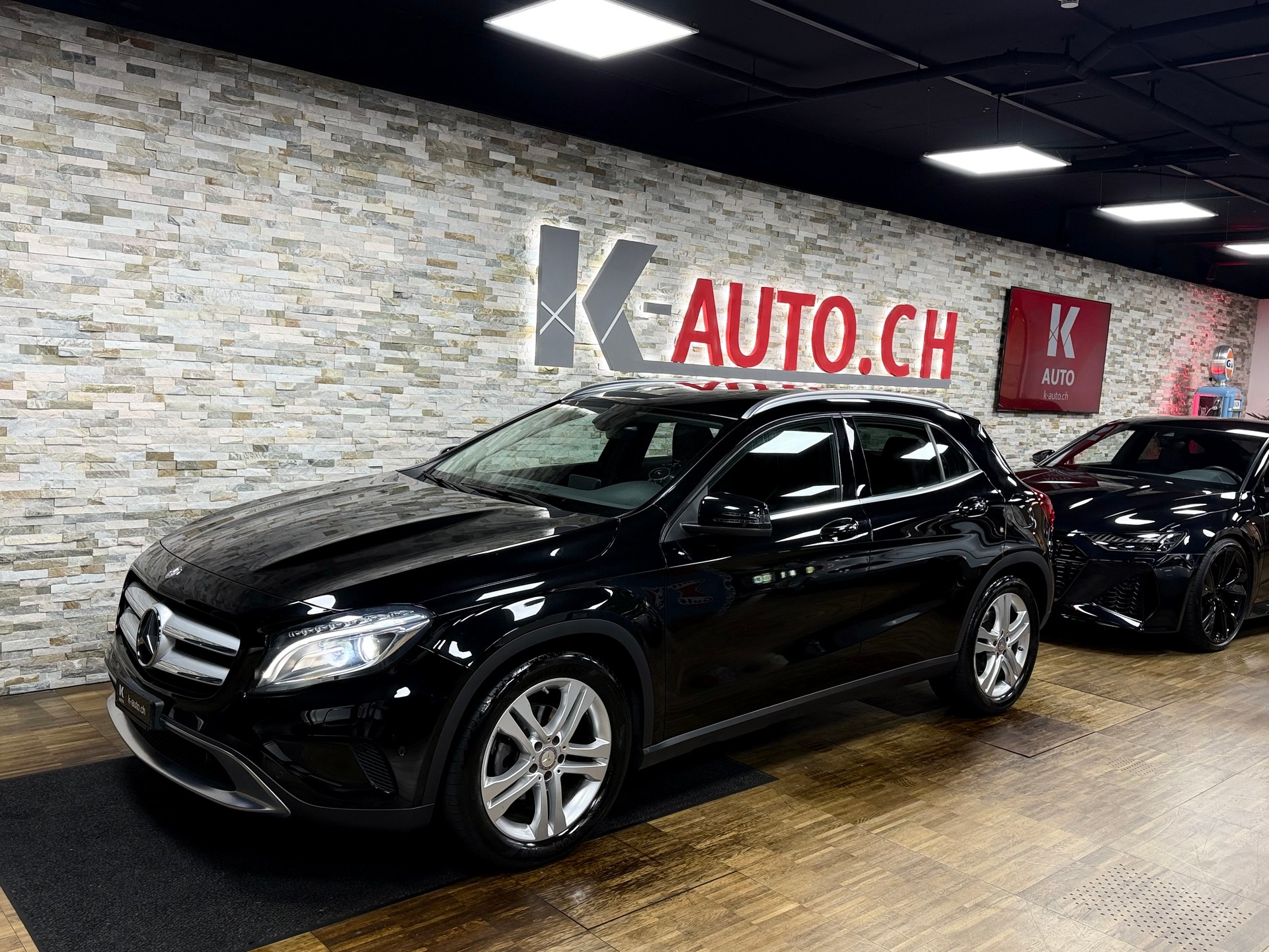 MERCEDES-BENZ GLA 220 CDI Style 4Matic 7G-DCT