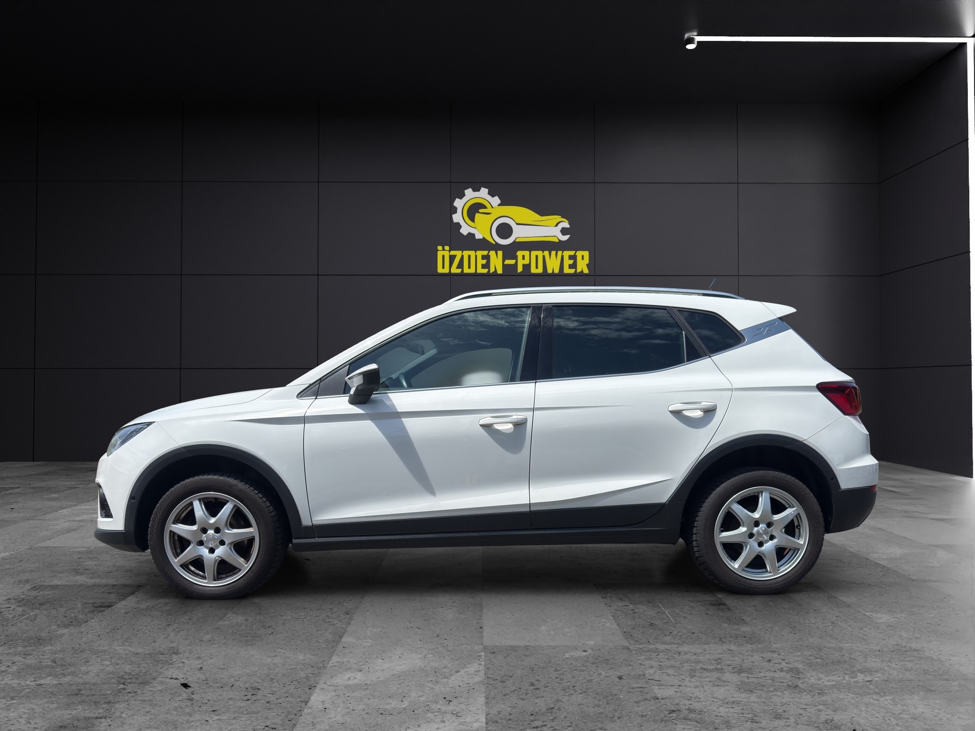 SEAT Arona 1.0 TSI Eco Xcellence *AKTION* ** RESERVIERT**-image-6