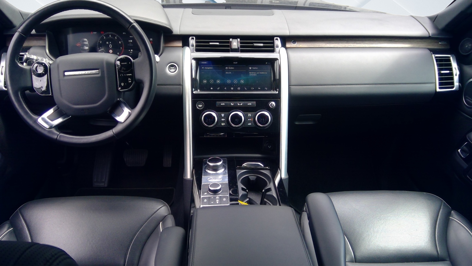LAND ROVER Discovery 2.0 Si4 HSE Automatic-showroom-element-3