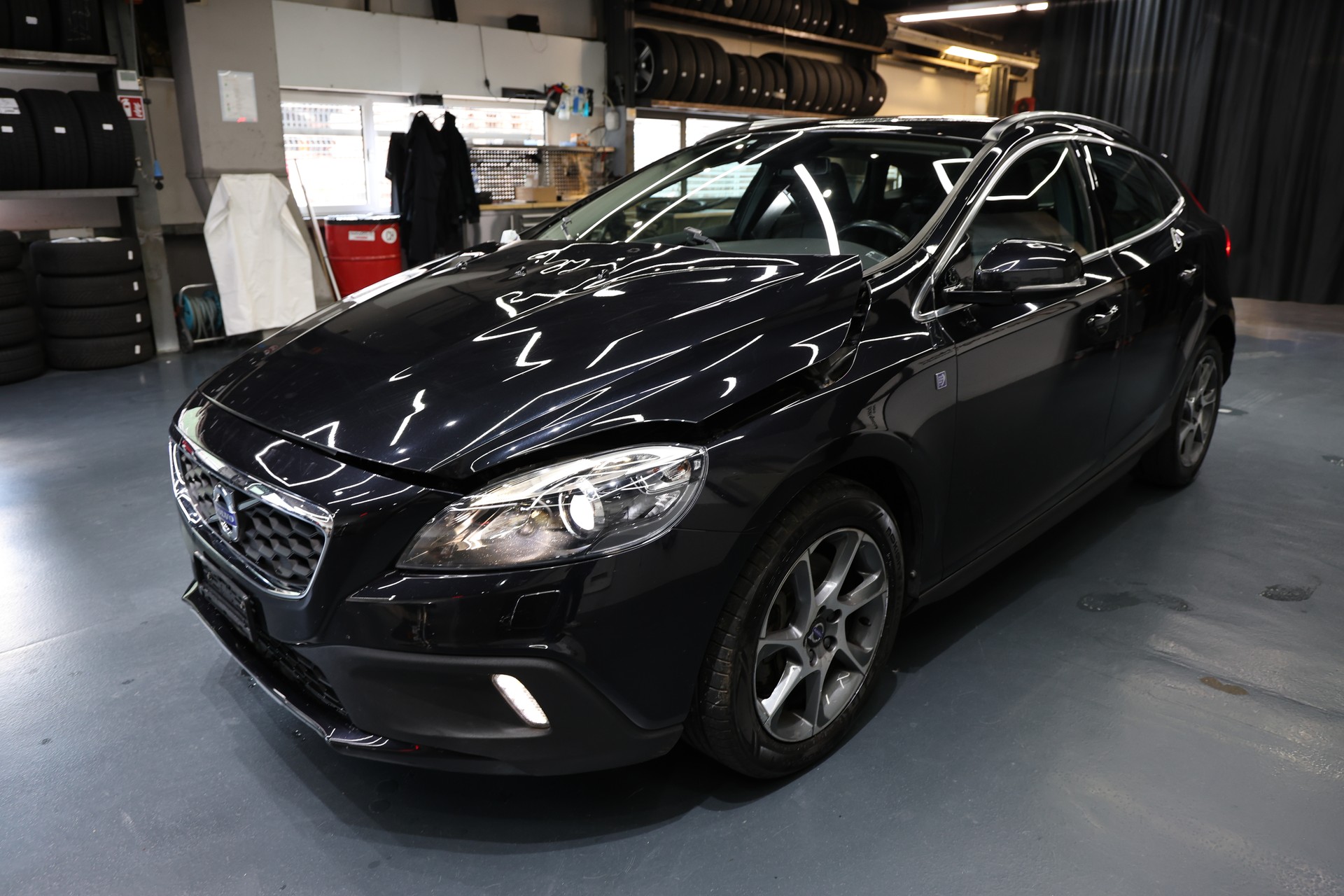 VOLVO V40 Cross Country T5 AWD Summum Geartronic