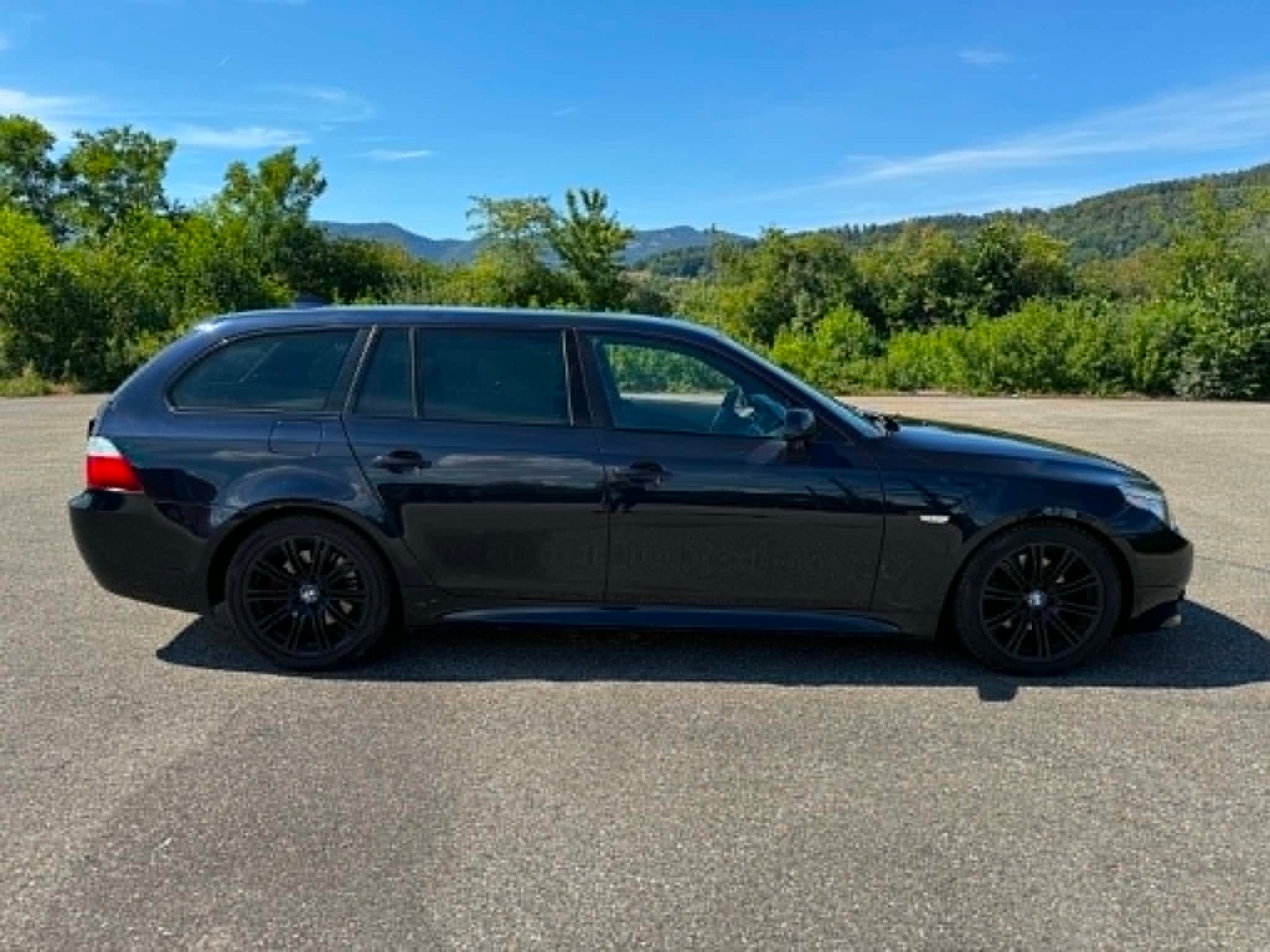 BMW 530i M-Sportpaket-image-11