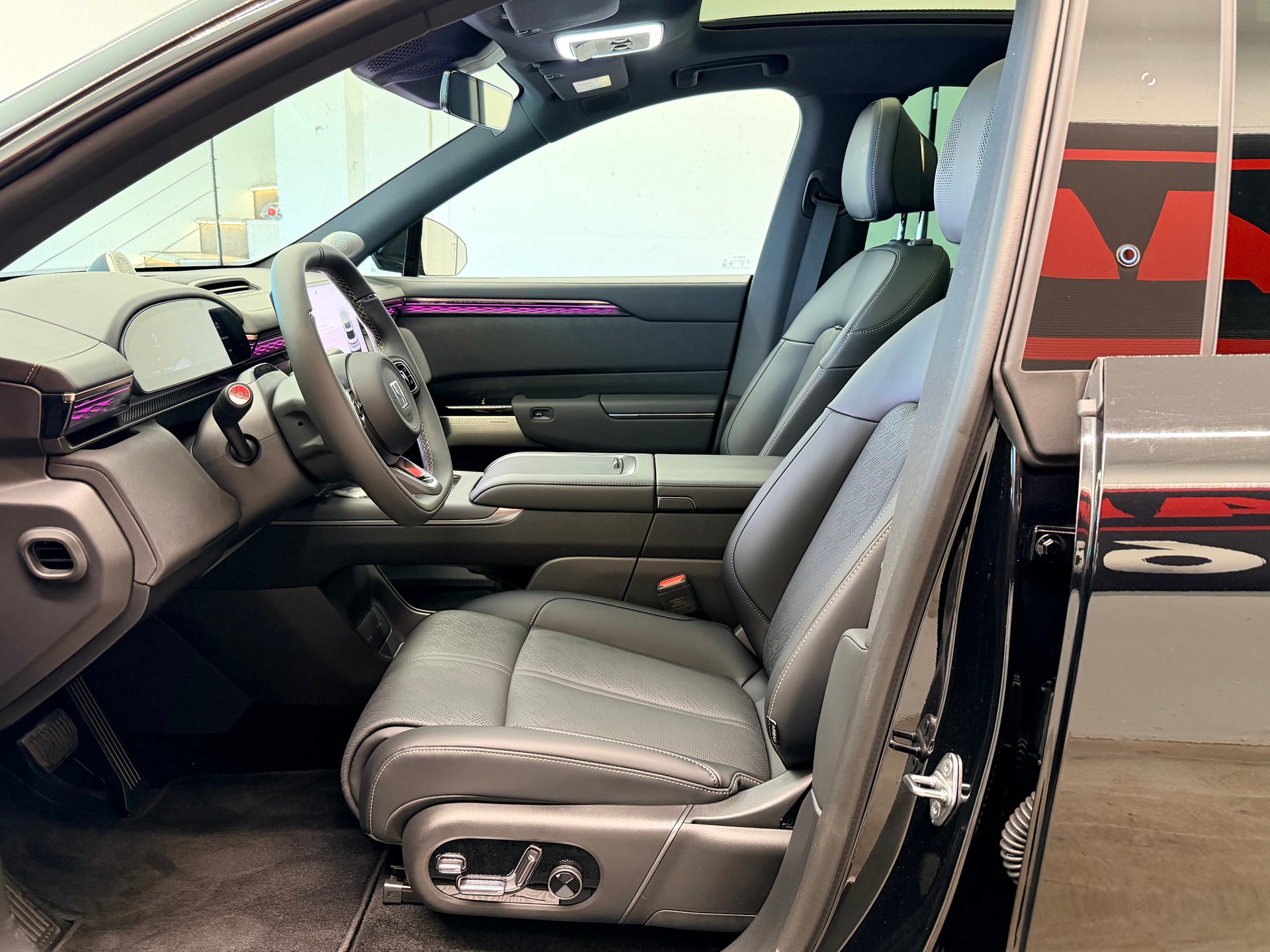 ZEEKR 7X 100kWh Privilege AWD-image-11
