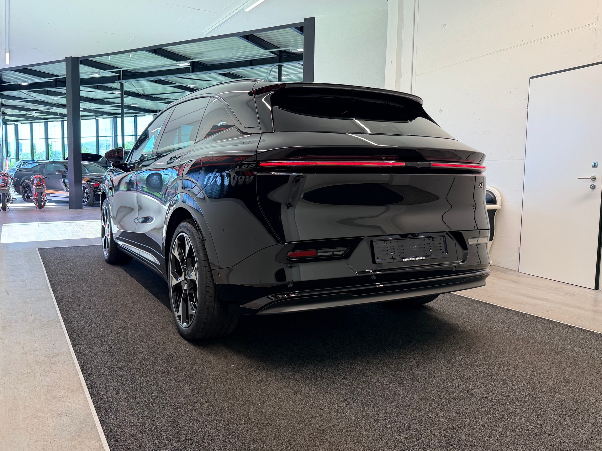 ZEEKR 7X 100kWh Privilege AWD-image-6