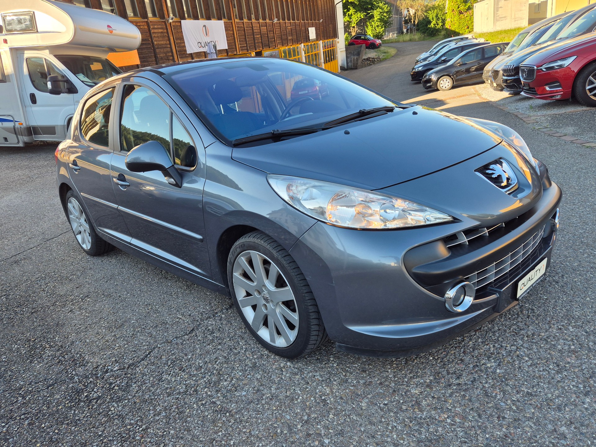 PEUGEOT 207 1.6 16V XT-image-9
