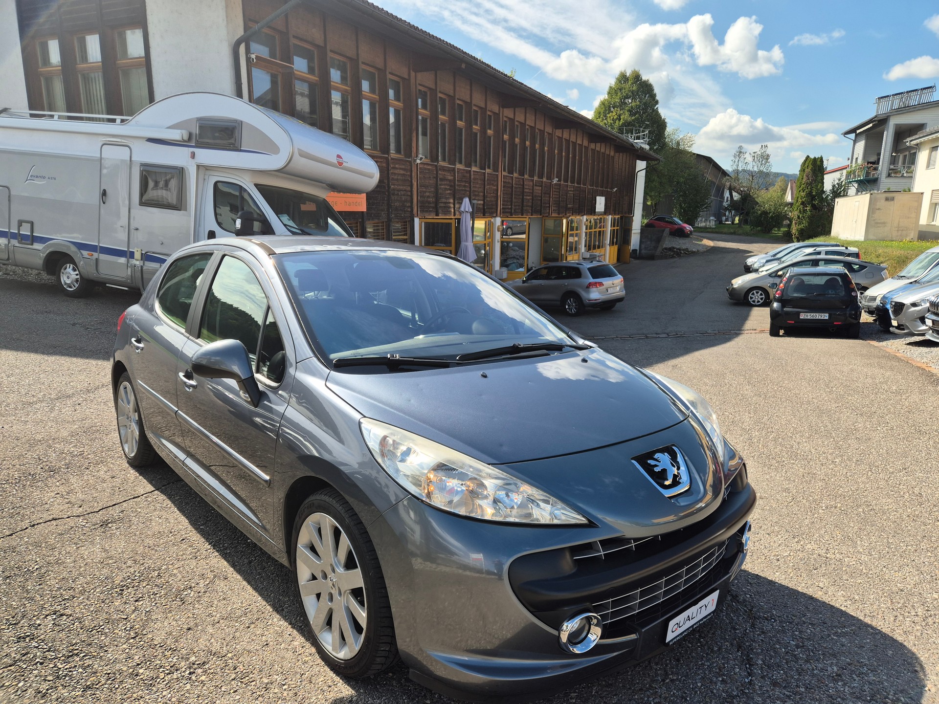 PEUGEOT 207 1.6 16V XT-image-14