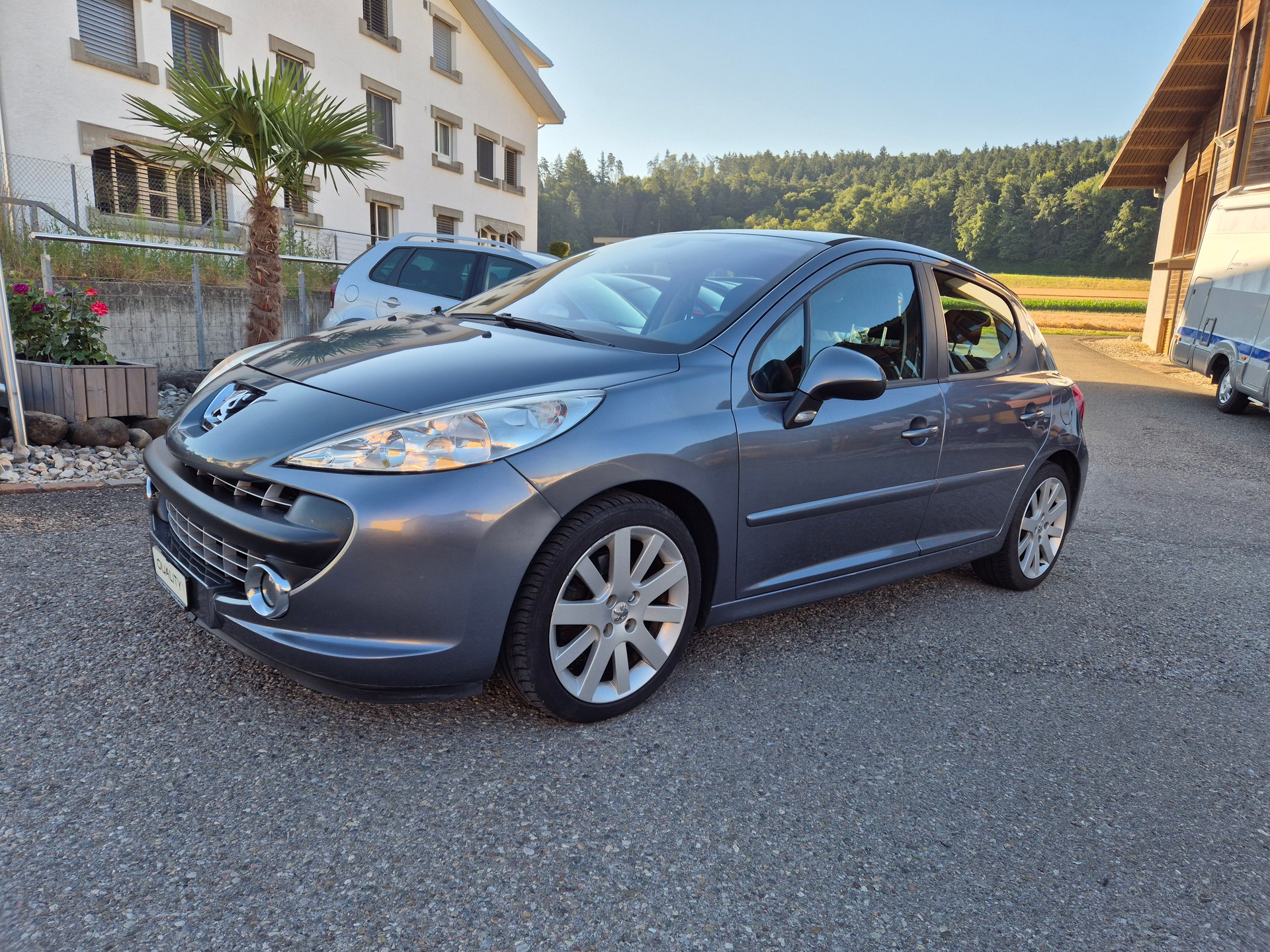 PEUGEOT 207 1.6 16V XT