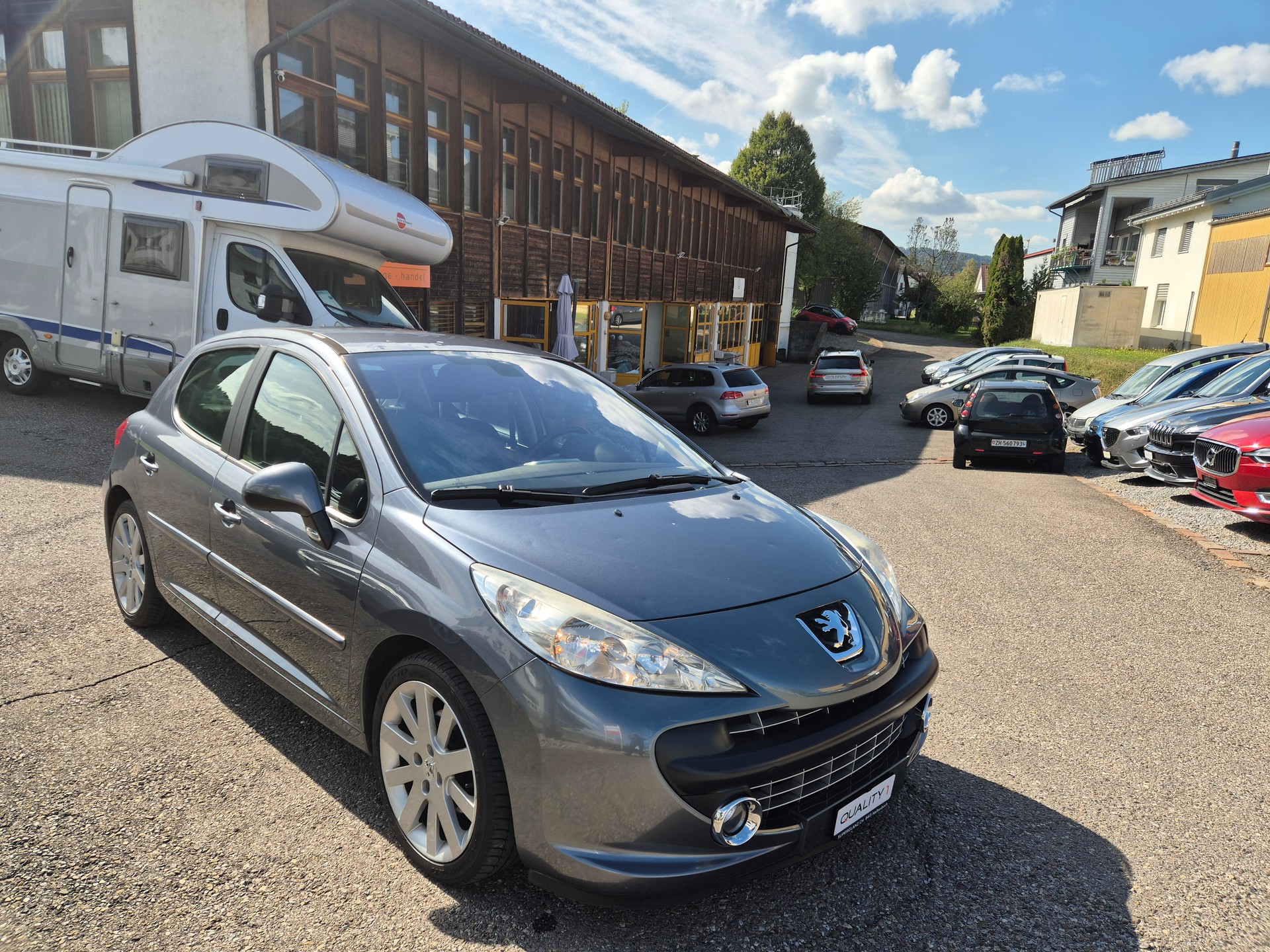 PEUGEOT 207 1.6 16V XT-image-17