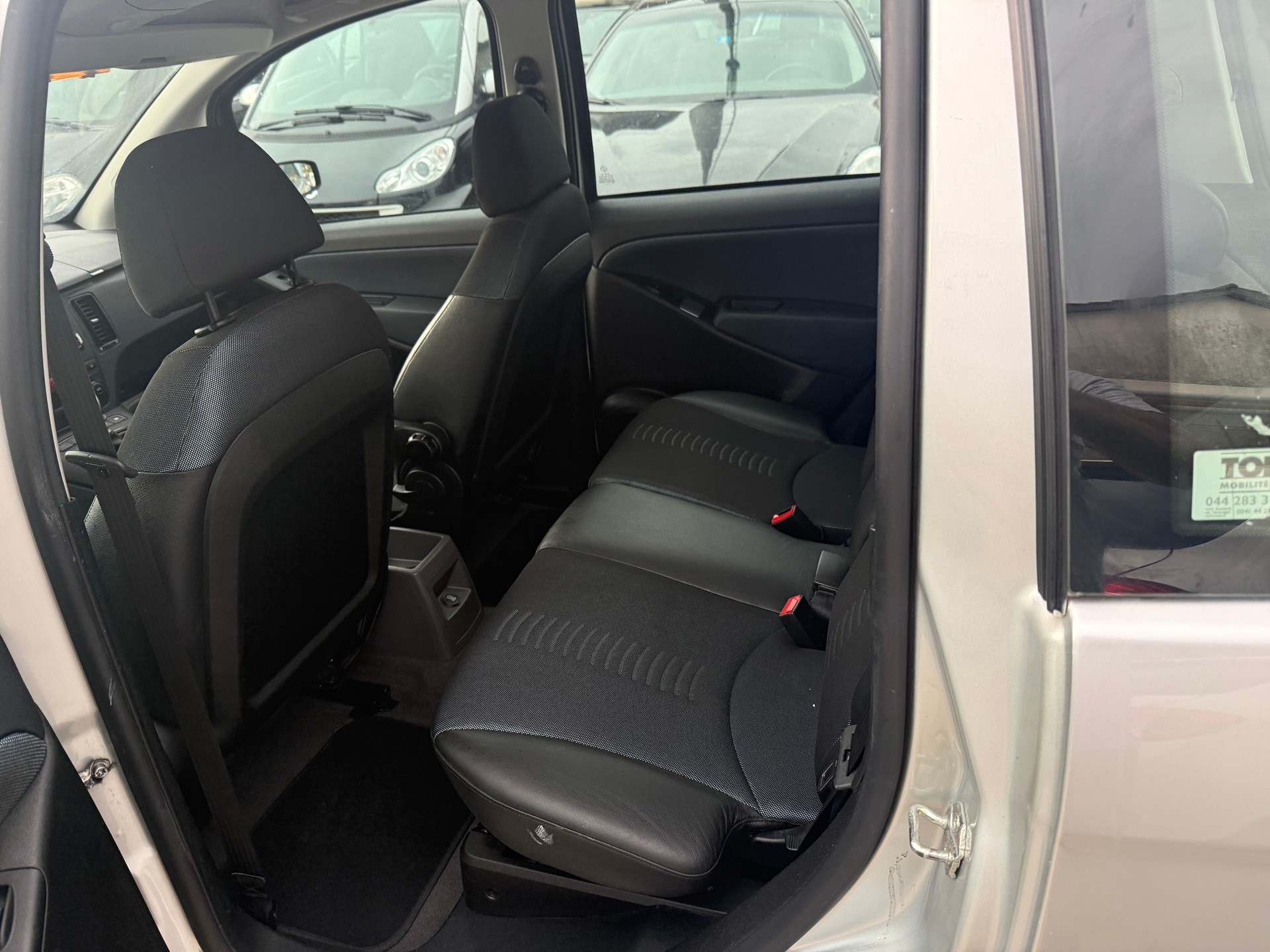 FIAT Idea 1.4 16V Active-image-8