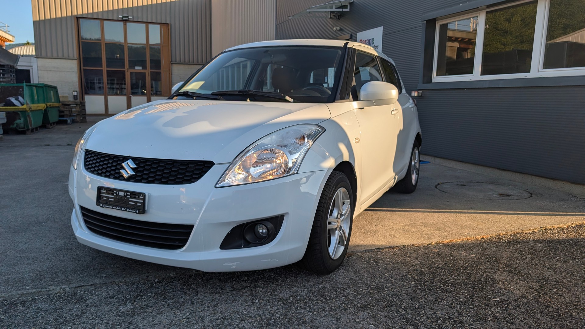 SUZUKI Swift 1.2i 16V GL Top