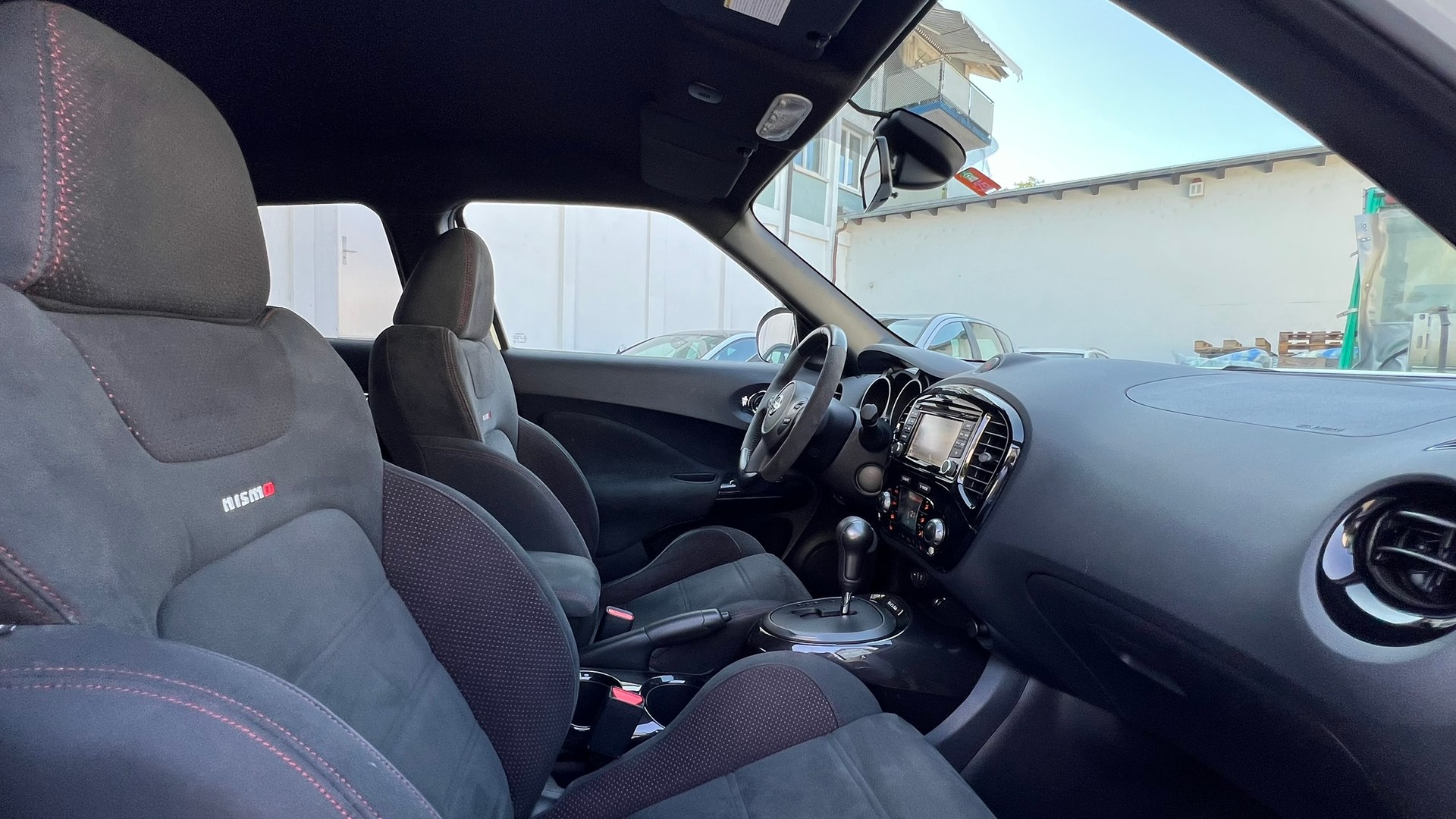 NISSAN JUKE 1.6 DIG-T NISMO 4x4 XTRONIC M-CVT l 200 PS-image-24