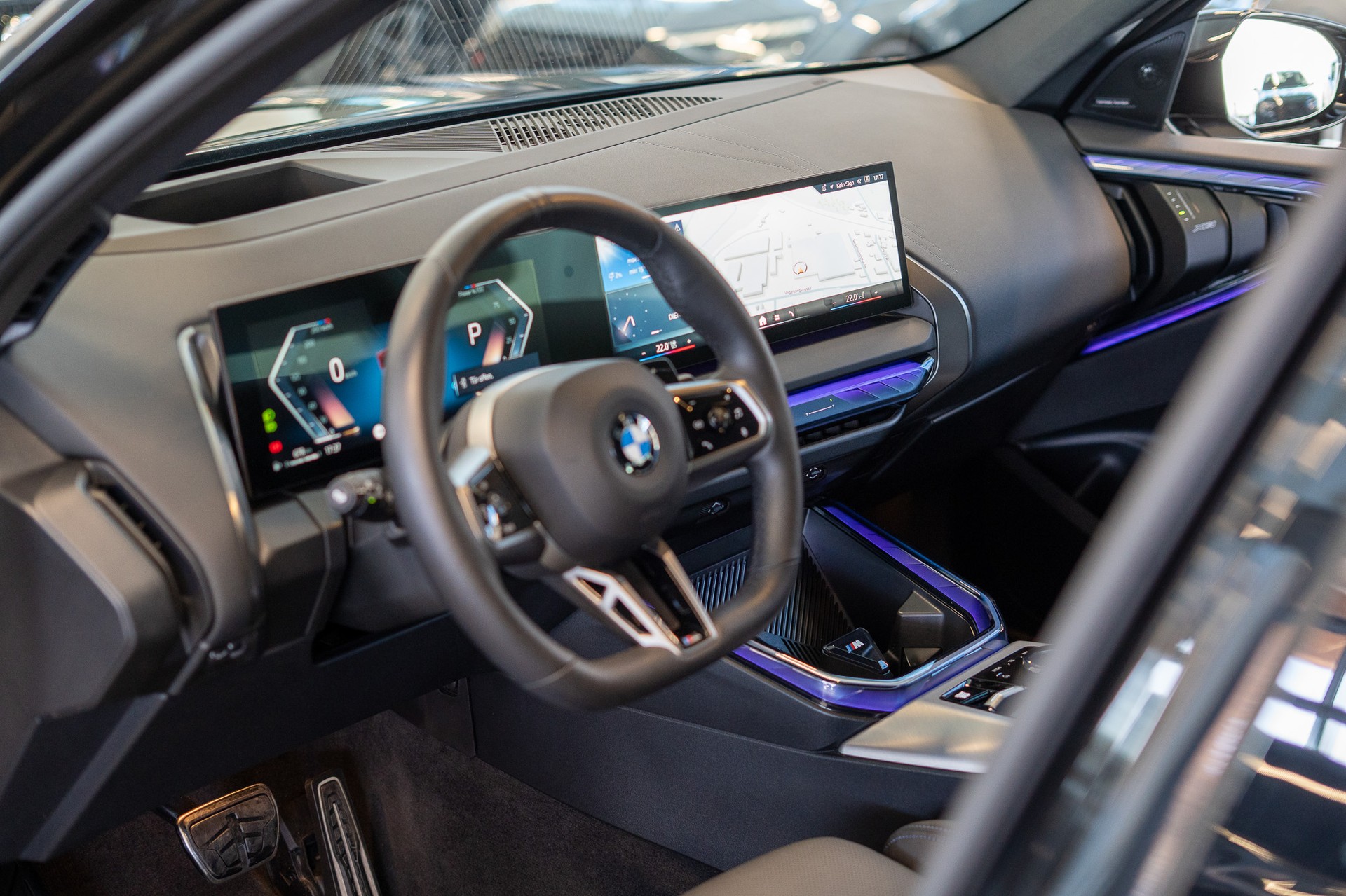 BMW X3 40d xDrive / Iconic Glow / Head-Up Display / Harman Kardon-image-11
