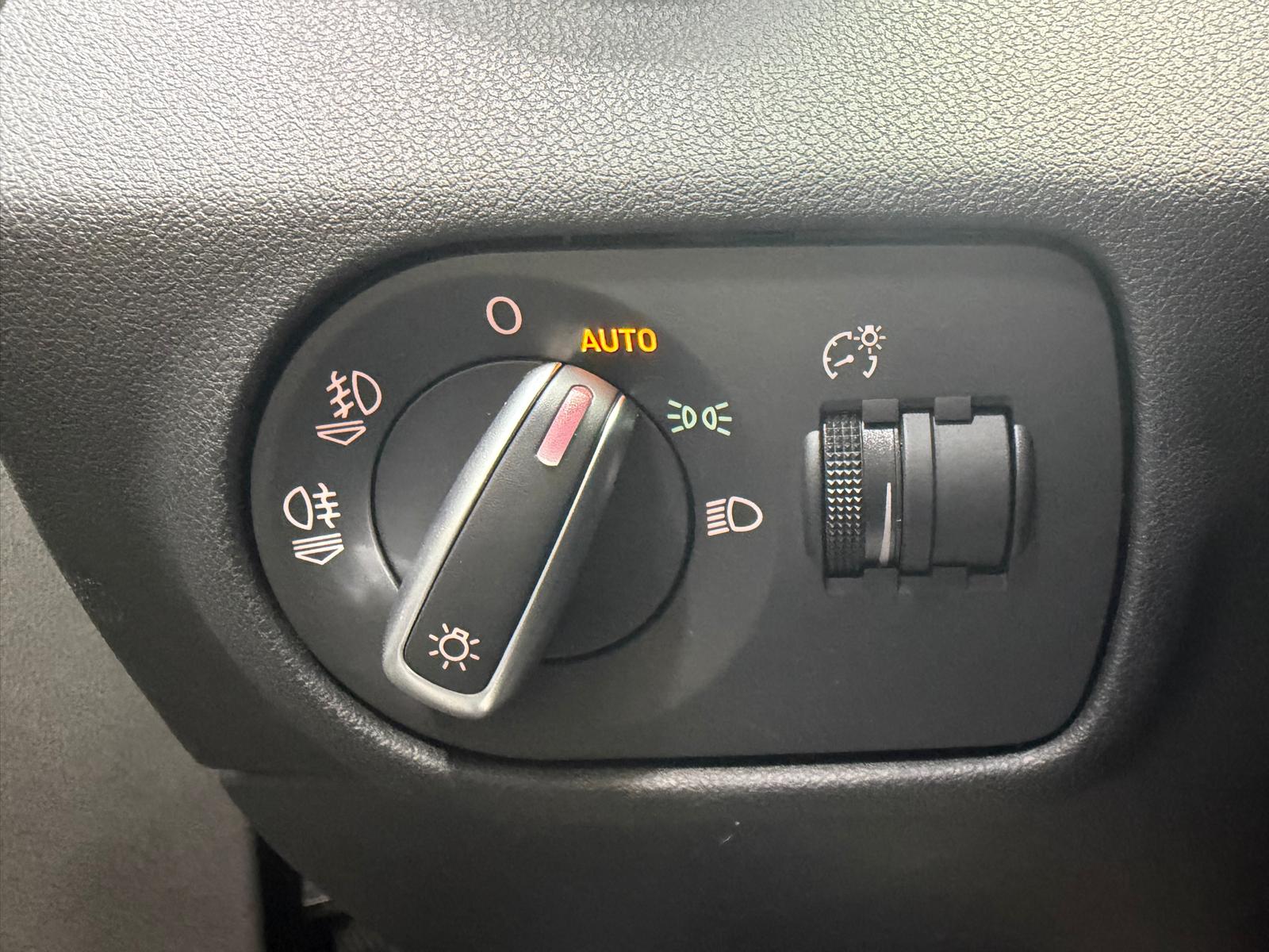 AUDI A1 1.4 TFSI Ambition - Pack S-line - Expertise Juin 2026-image-12
