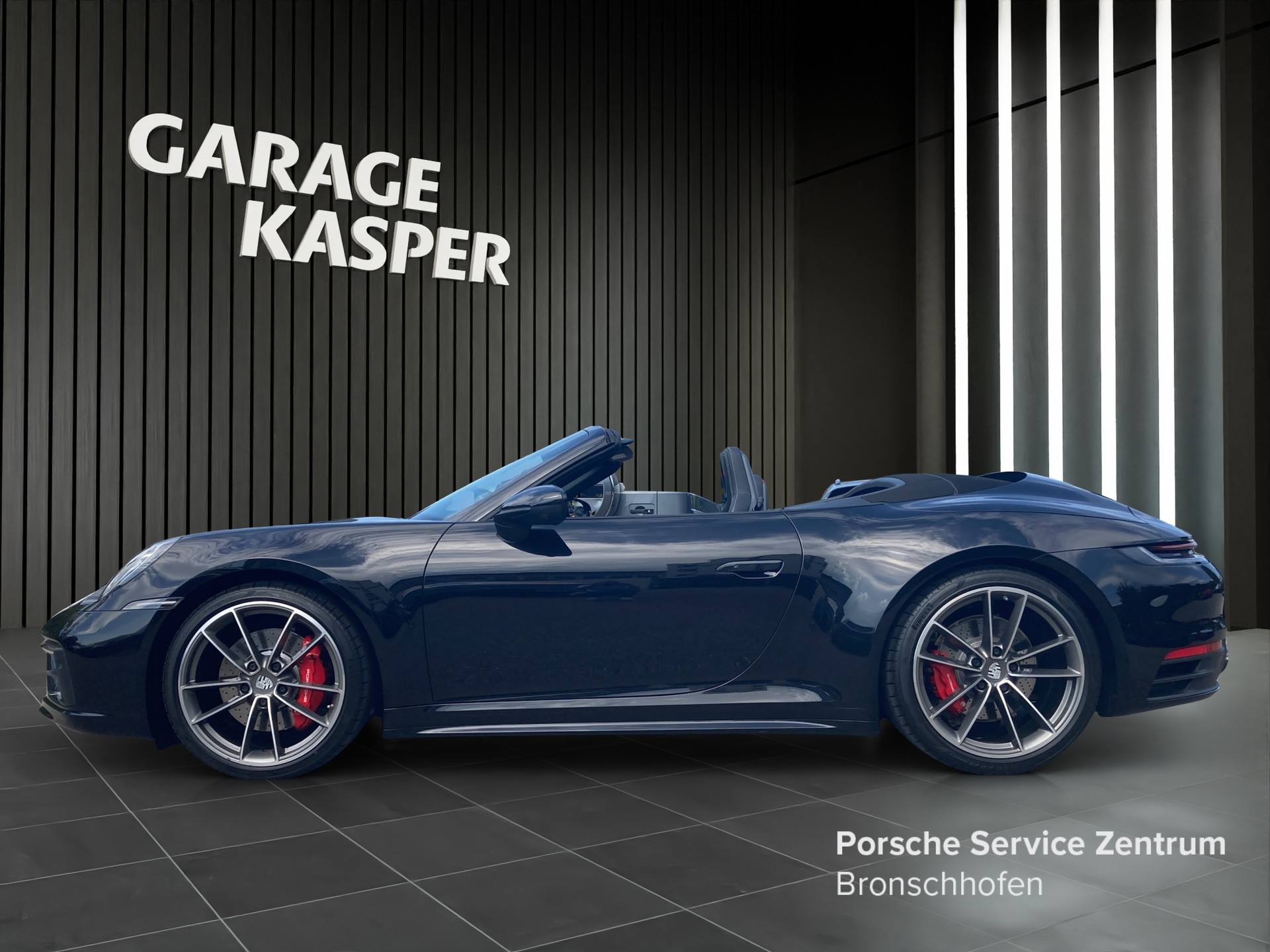PORSCHE 911 Carrera 4S Cabriolet-showroom-element-1