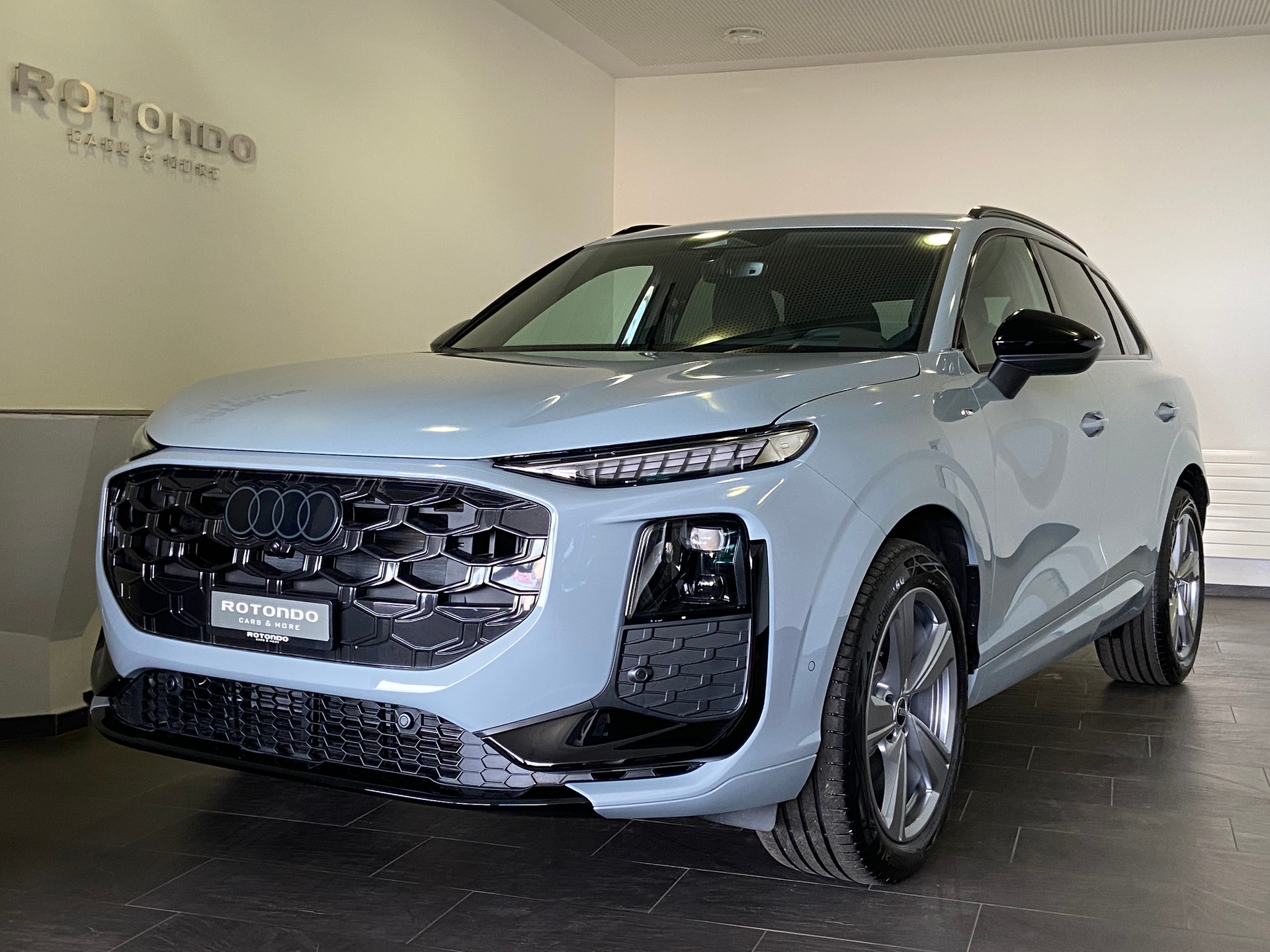 AUDI Q3 SUV TFSI quattro 265 Ps S tronic S-line