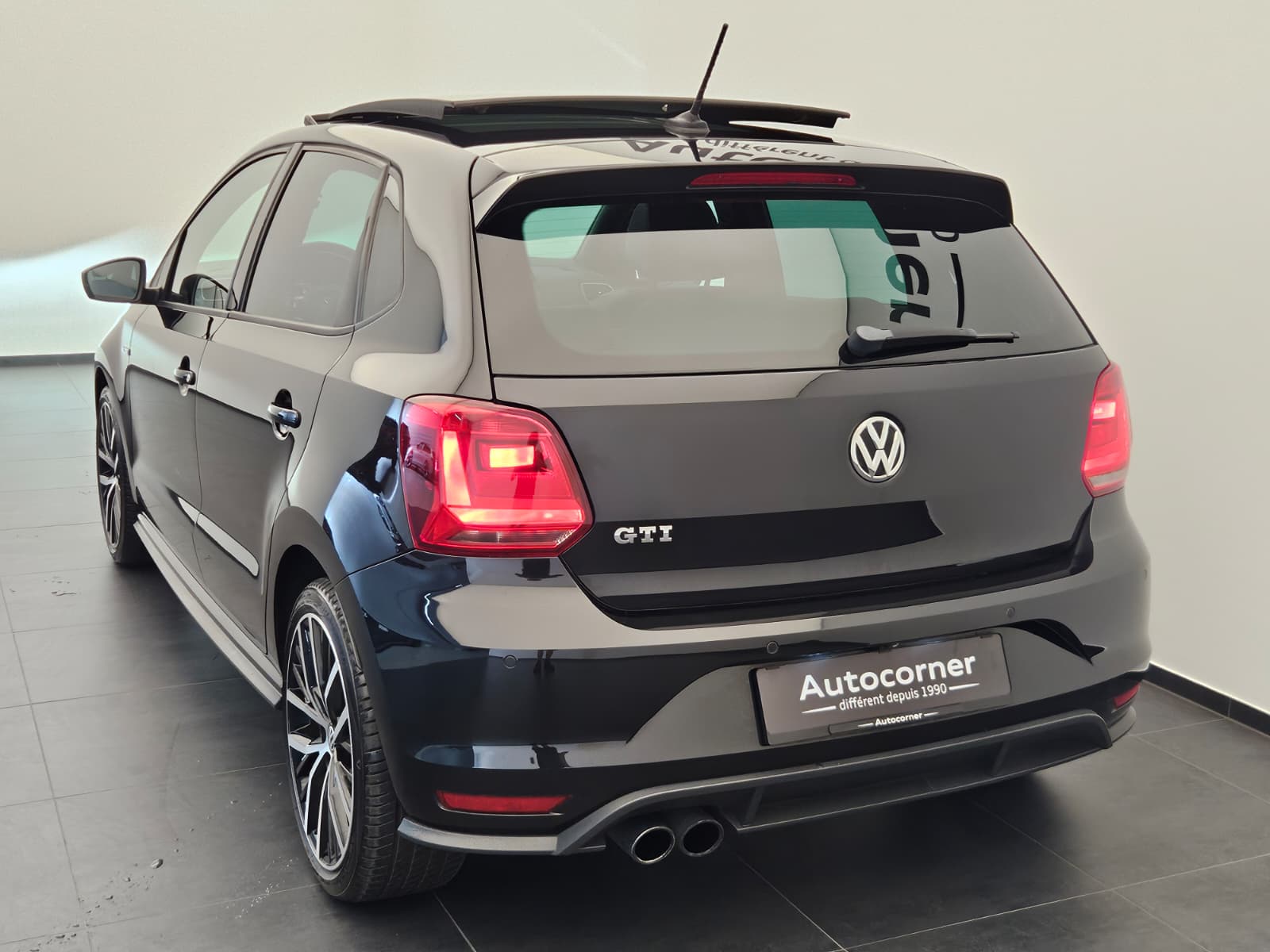 VW Polo 1.8 TSI GTI DSG-image-8