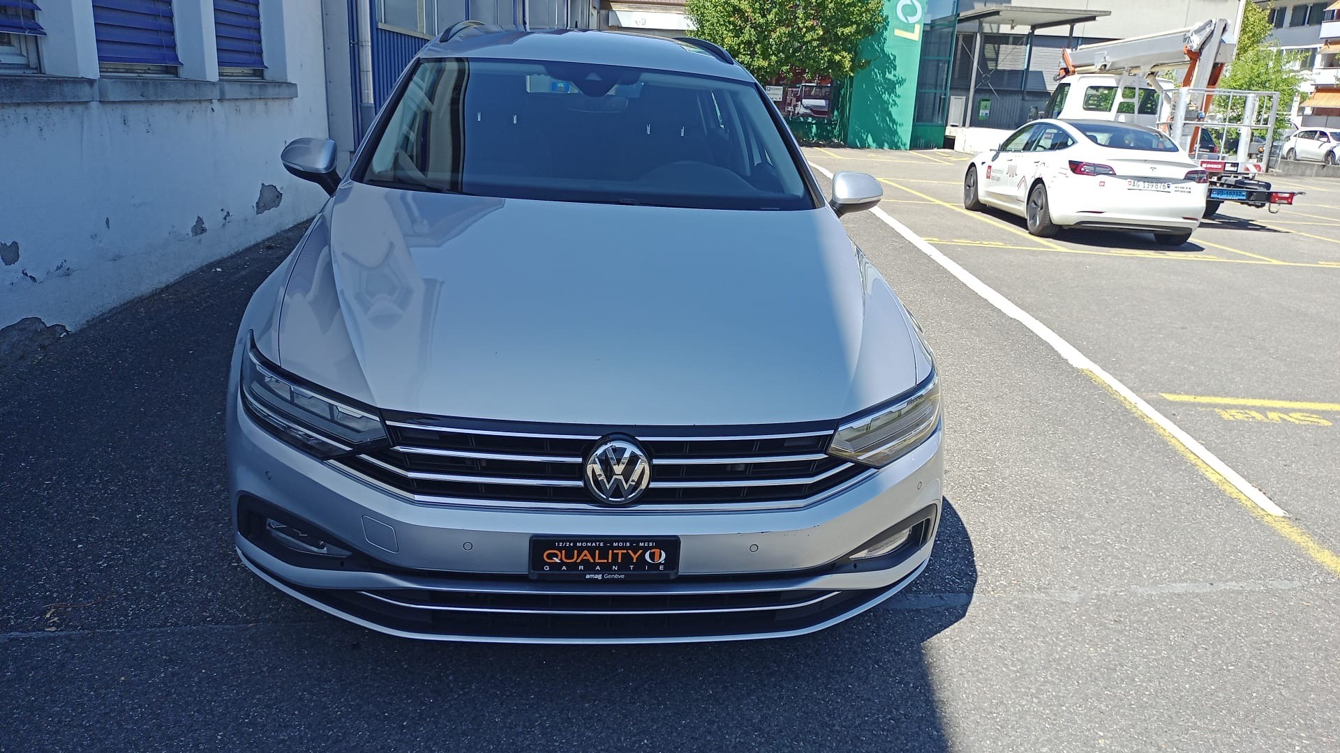 VW Passat 2.0 TDI BMT Business 4Motion DSG-image-1