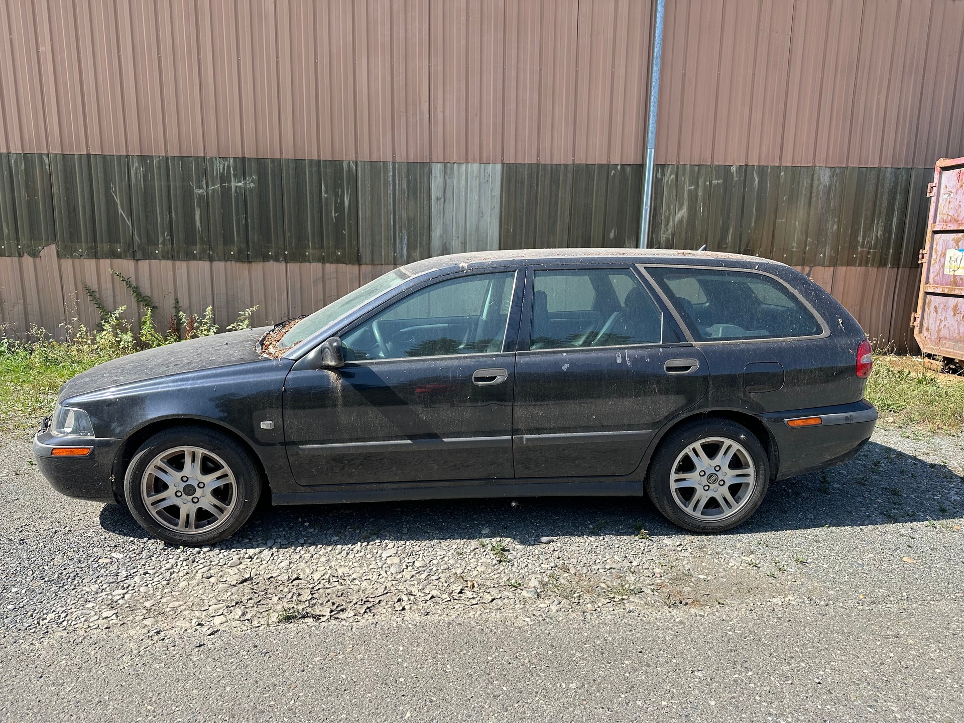 VOLVO V40 2.0T FIXPREIS