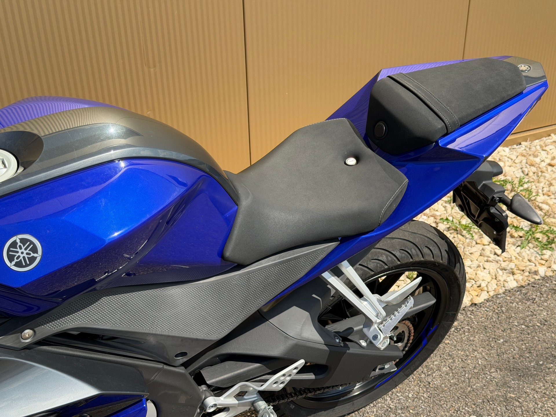YAMAHA YZF-R 125-image-14