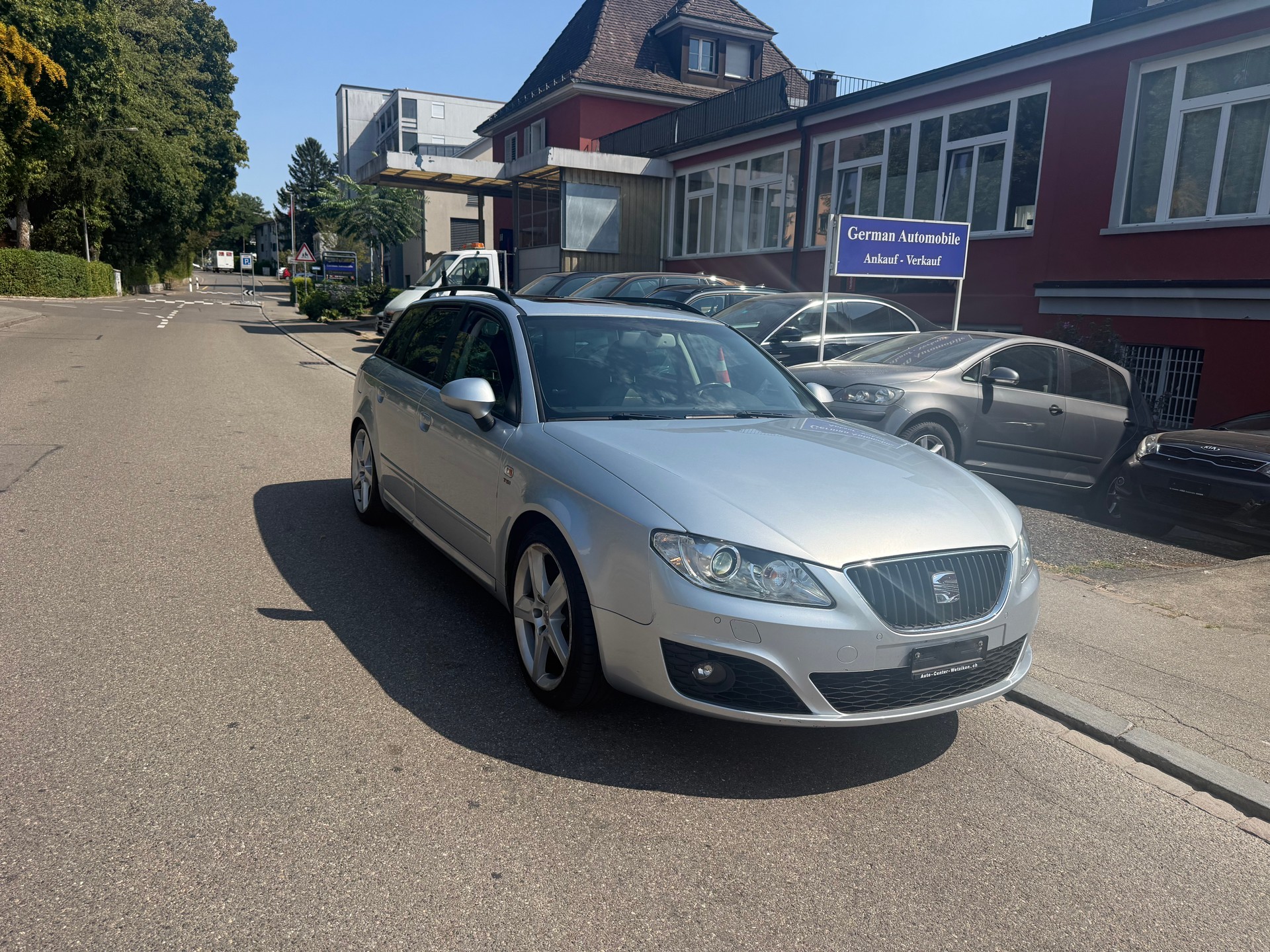 SEAT Exeo ST 2.0 TSI Advantage multitronic-showroom-element-2