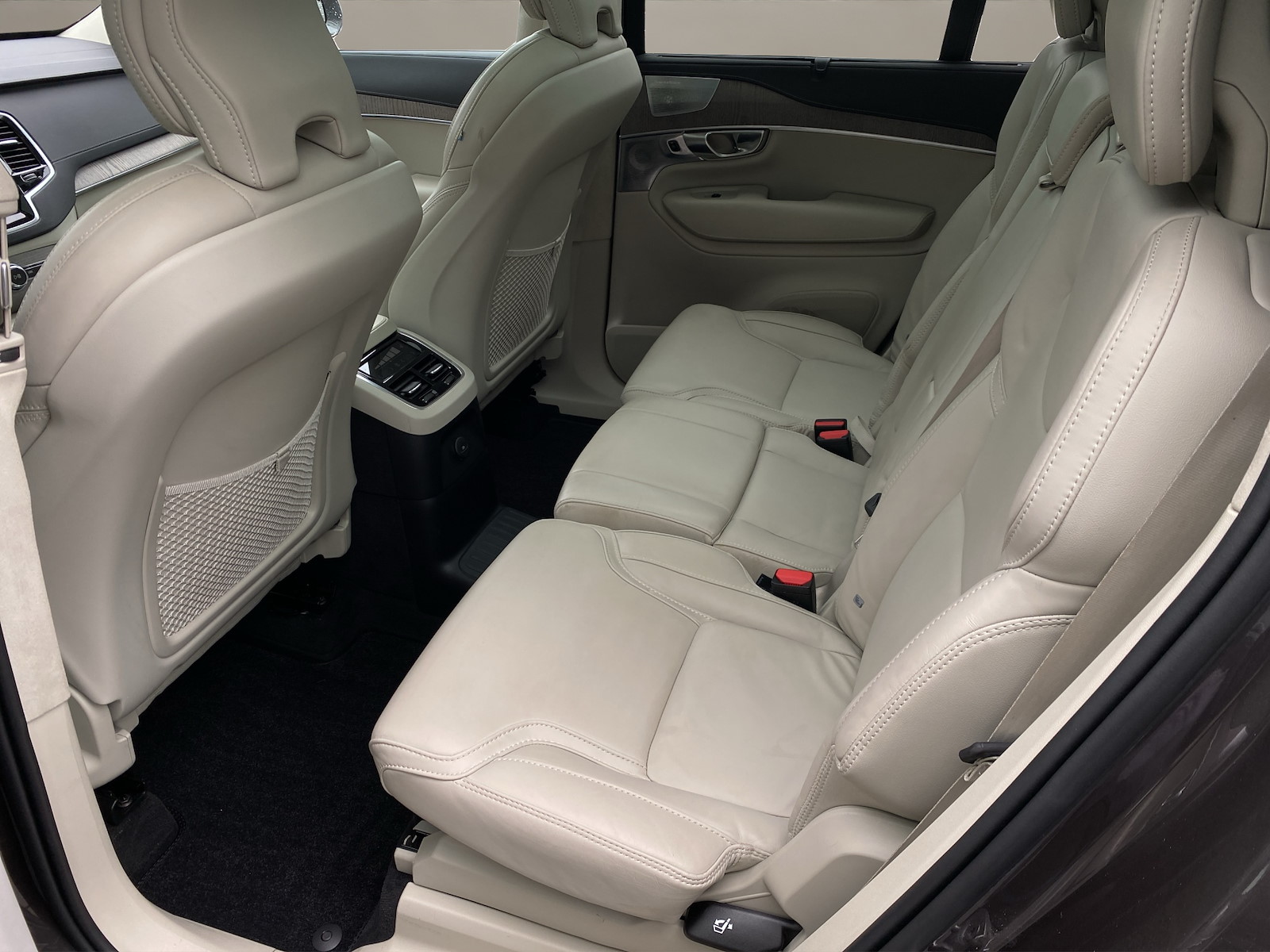 VOLVO XC90 2.0 T8 TE Ultimate Bright 7P. eAWD-image-9
