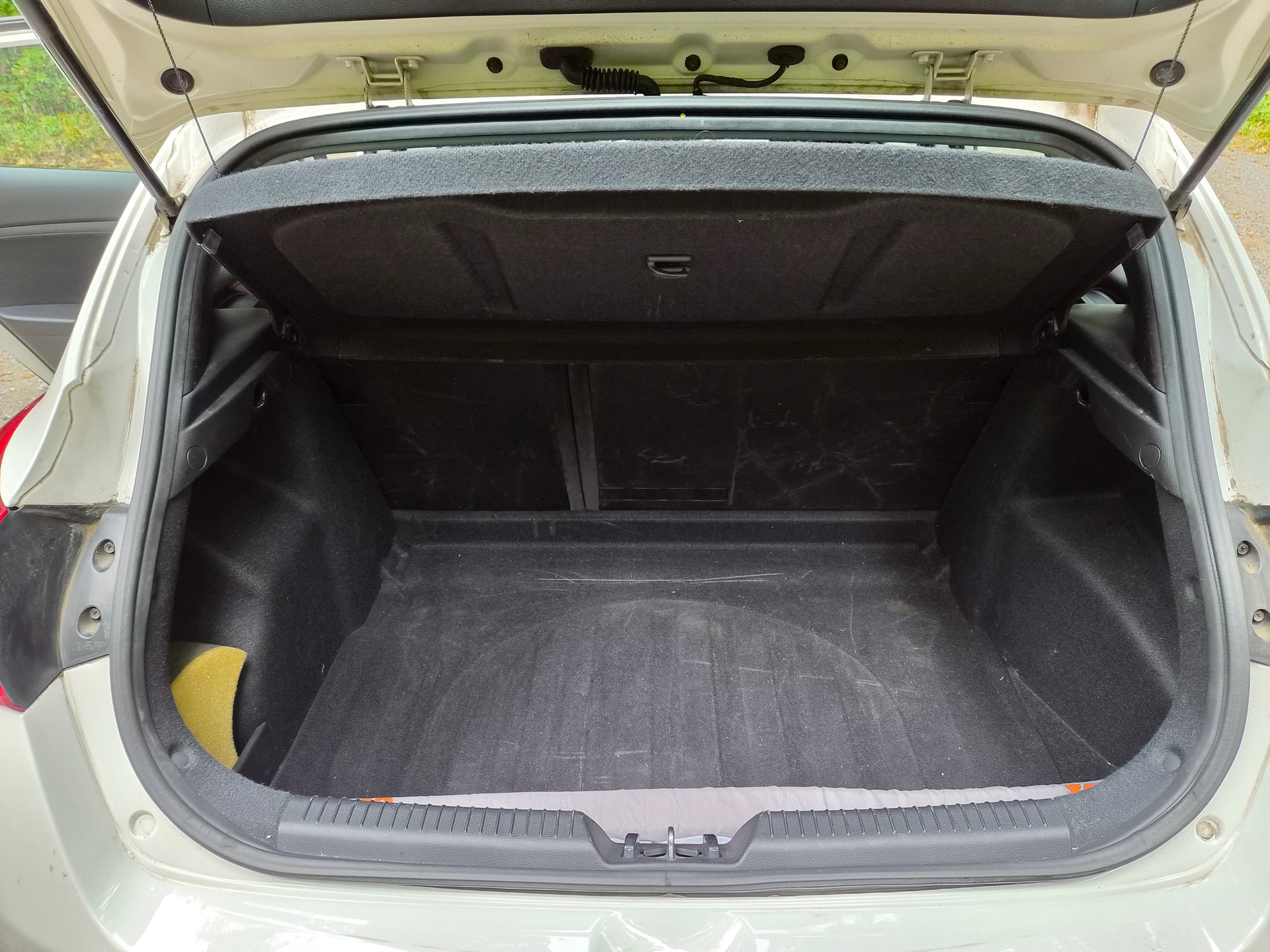 HYUNDAI i30, 1.4 Comfort-image-9