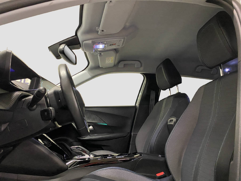 PEUGEOT 2008 e-Allure Pack-image-5
