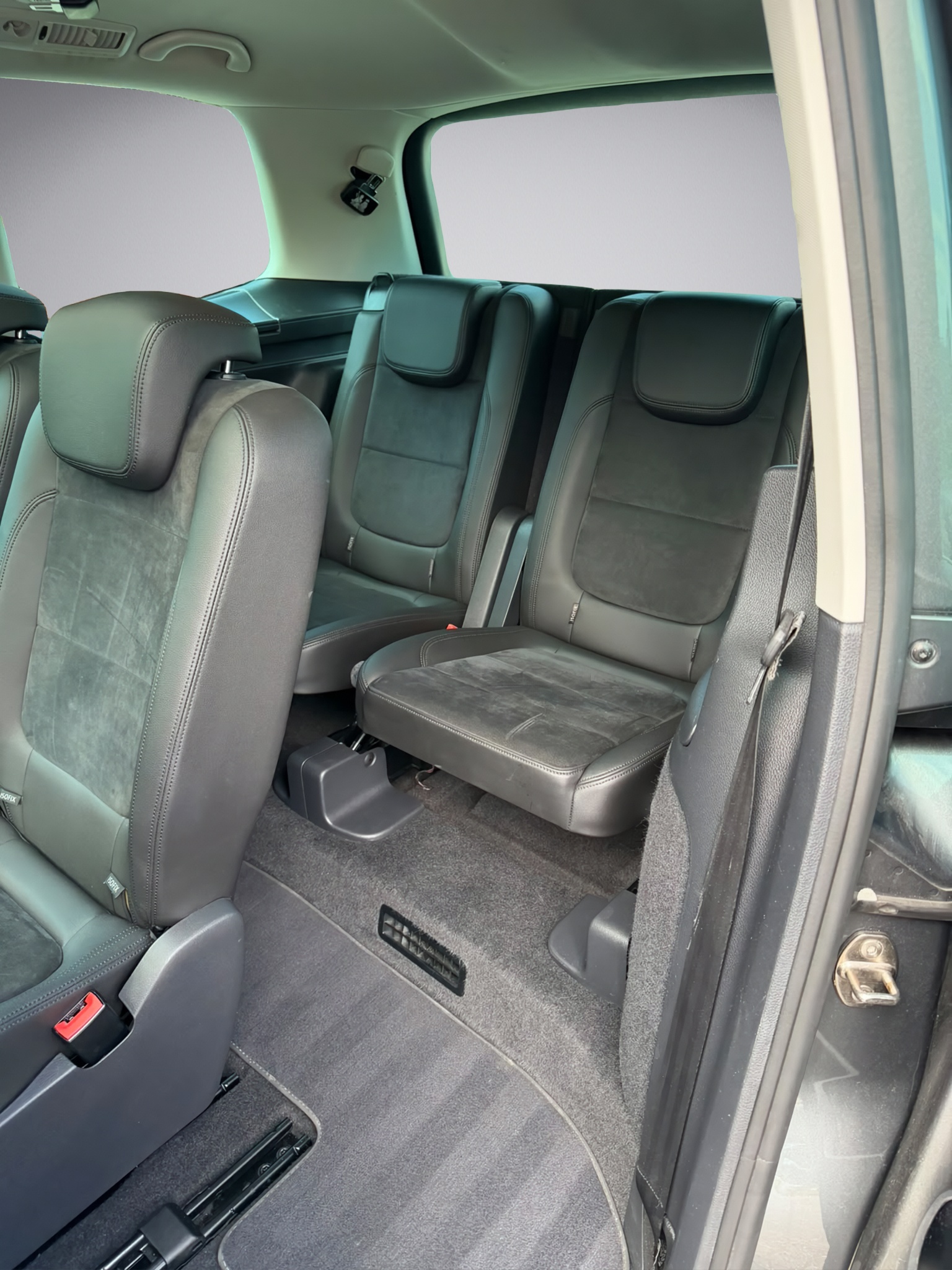 VW Sharan 2.0 TDI BMT Highline DSG * Facelift * 184PS * AHK * Panorama *-image-11