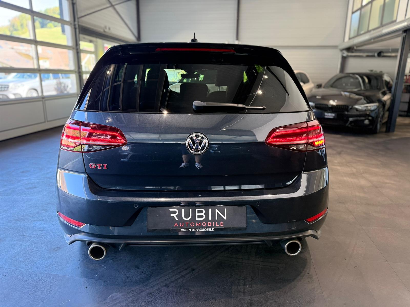 VW Golf 2.0 TSI GTI Performance DSG-showroom-element-3
