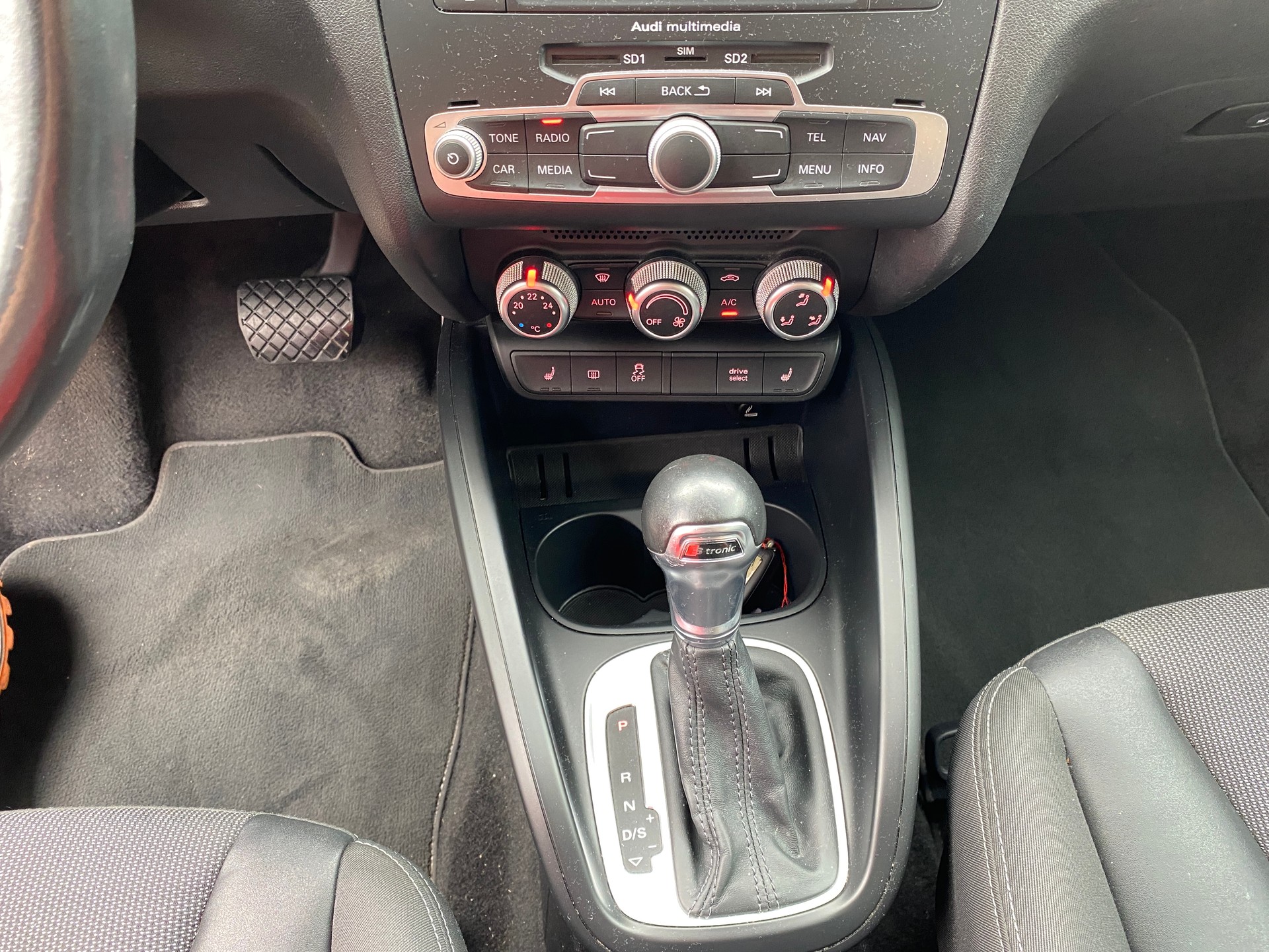 AUDI A1 Sportback 1.4 TFSI Sport S-tronic-image-10