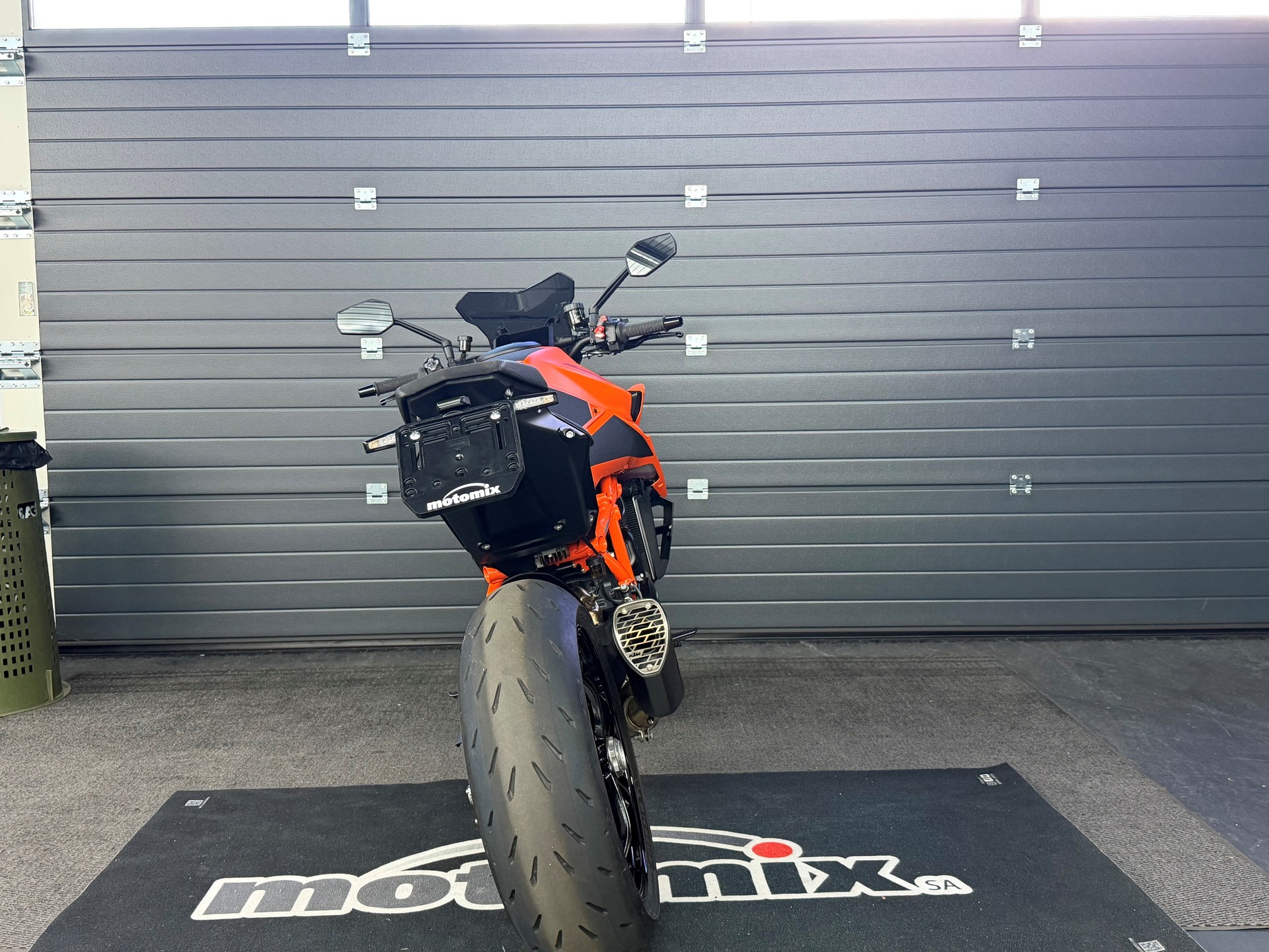 KTM 1390 Super Duke R EVO-image-2