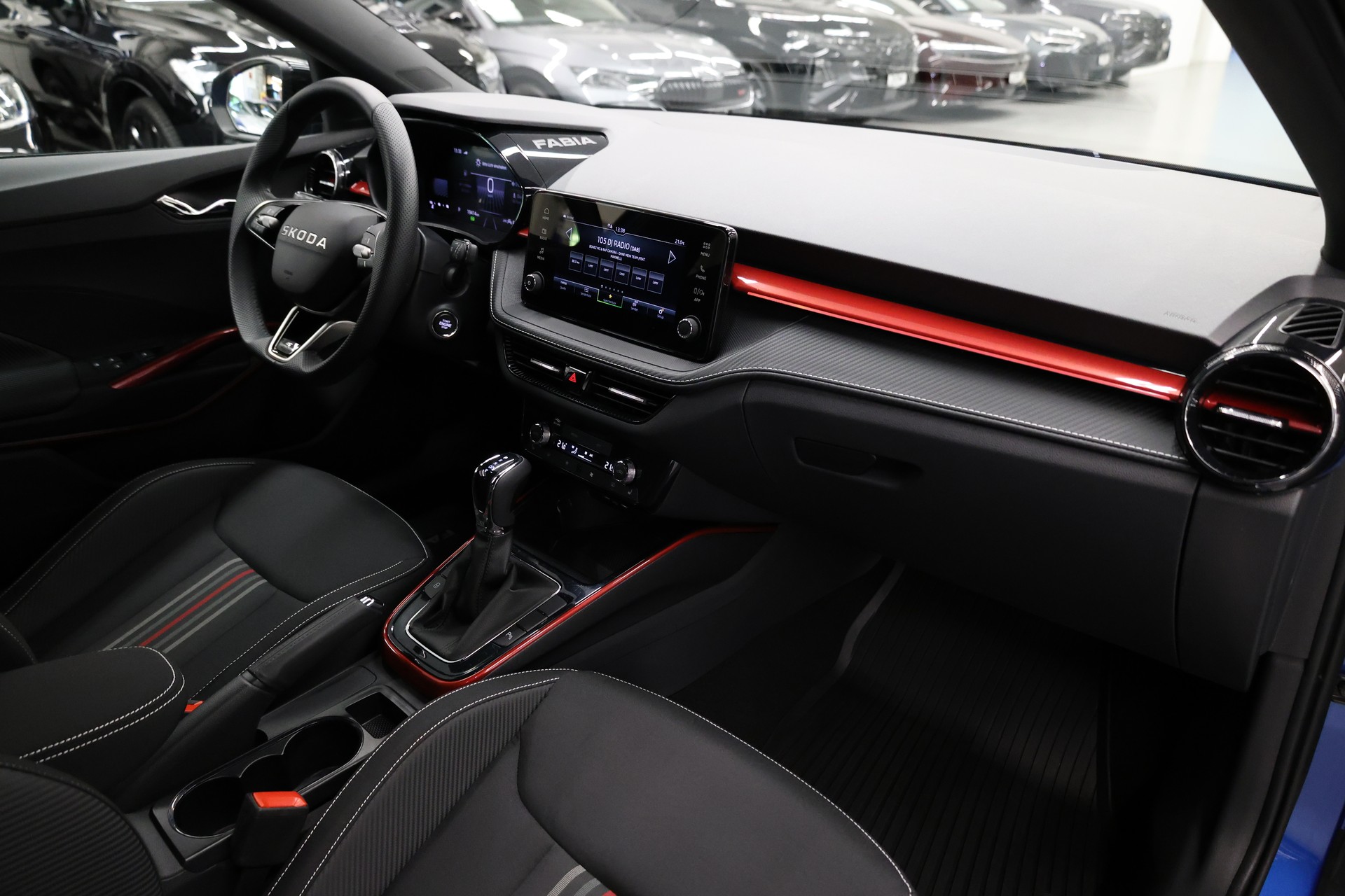 SKODA Fabia 1.0 TSI Monte Carlo DSG-image-18