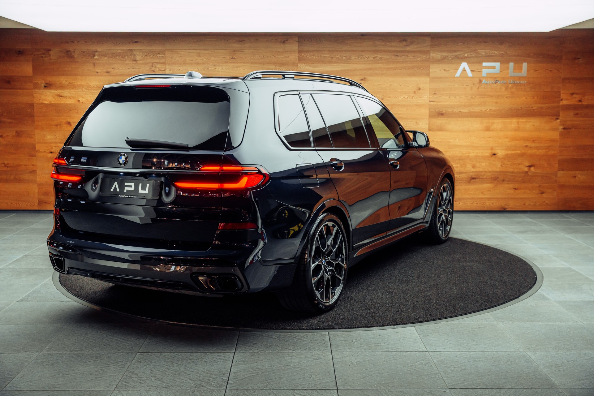 BMW X7 xDrive 48V M60i Steptronic M Sport Pro-image-1