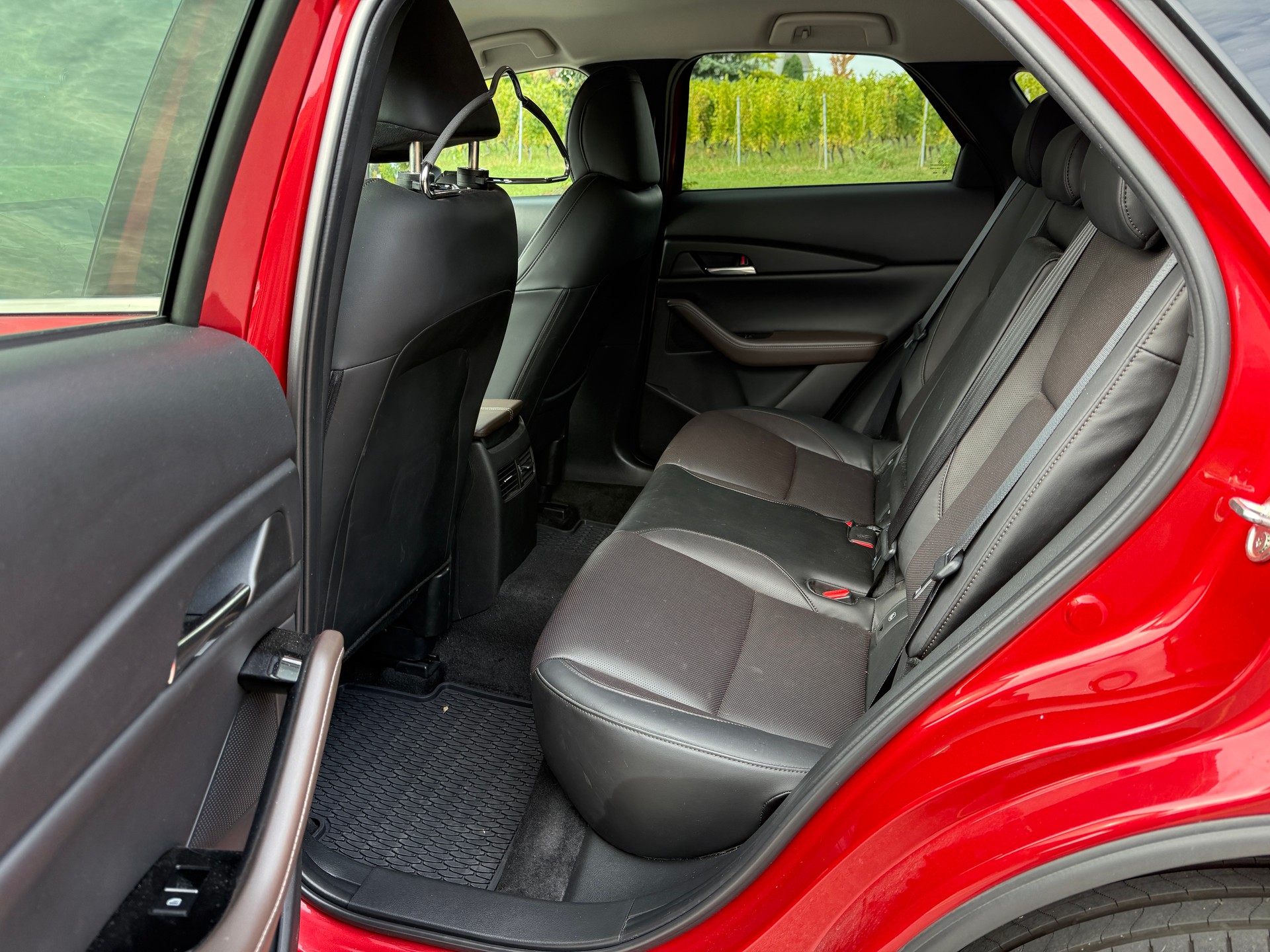 MAZDA CX-30 SKYACTIV-X 186 M Hybrid AWD Revolution Automat - CUIR - NAVIGATION - ANDROID AUTO - APPLE CARPLAY-image-29