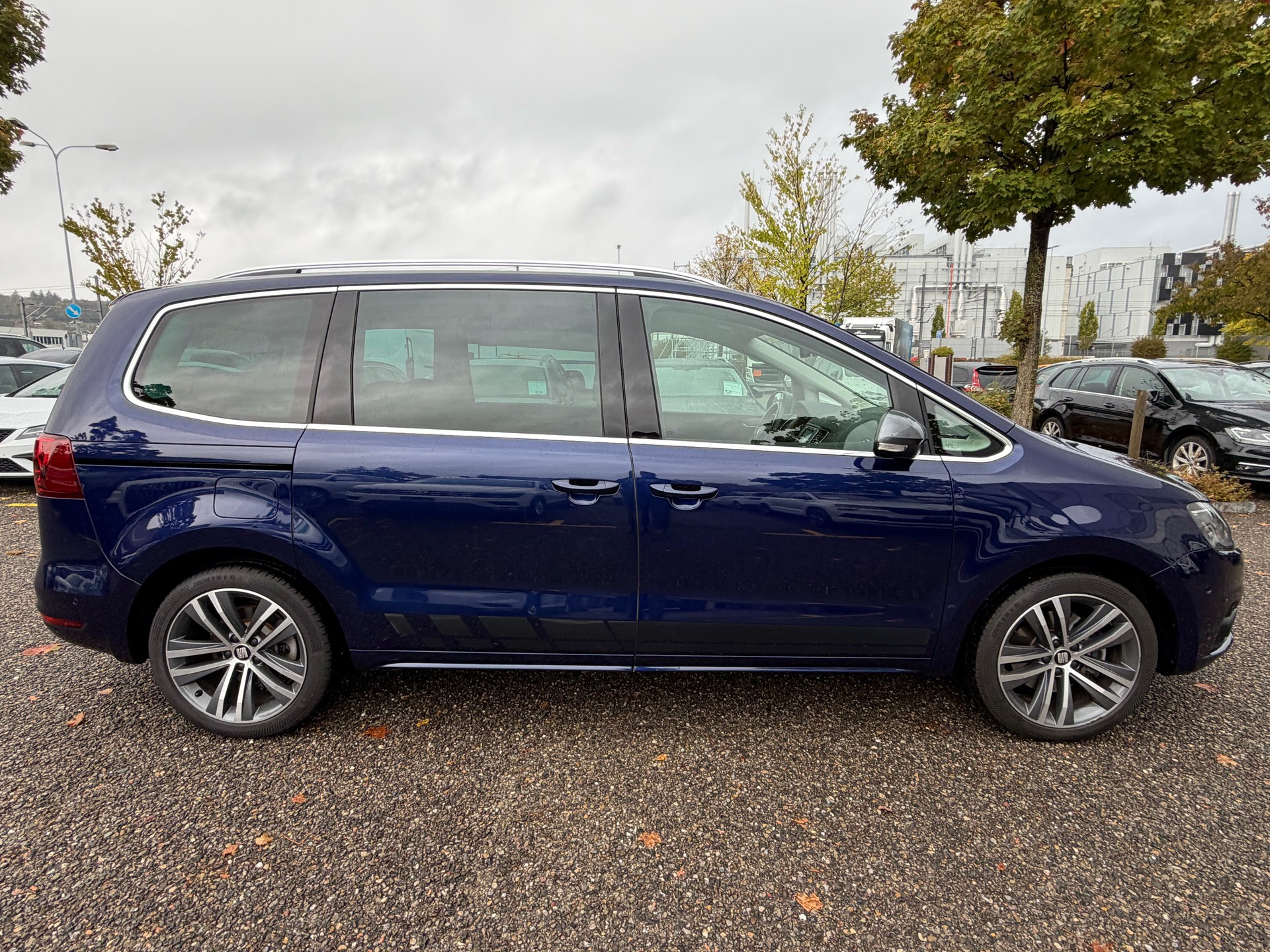 SEAT SEAT ALHAMBRA 1.4 TSI DSG HOLA FR – 7-PLÄTZER-showroom-element-3