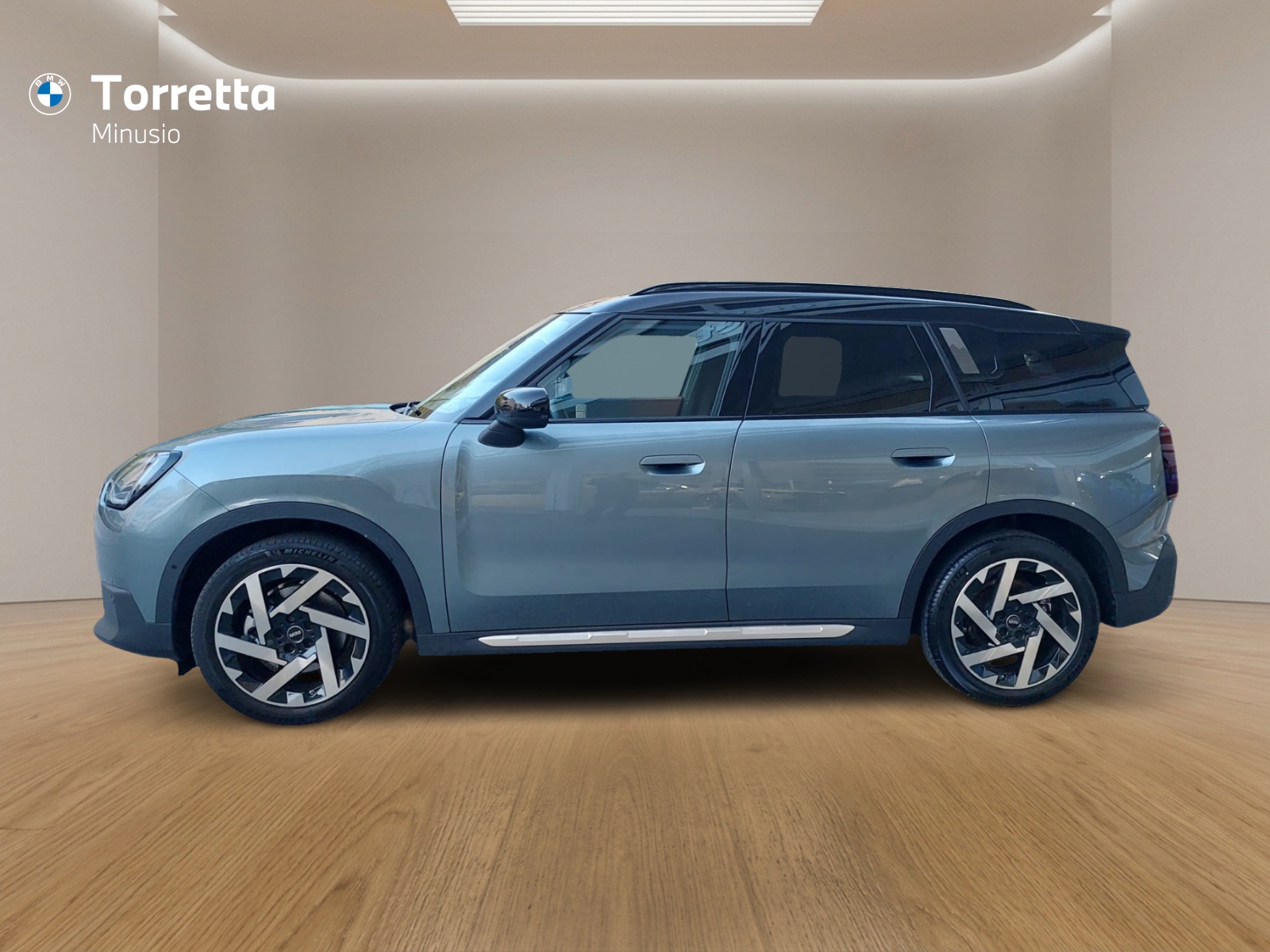 MINI Countryman C-showroom-element-1