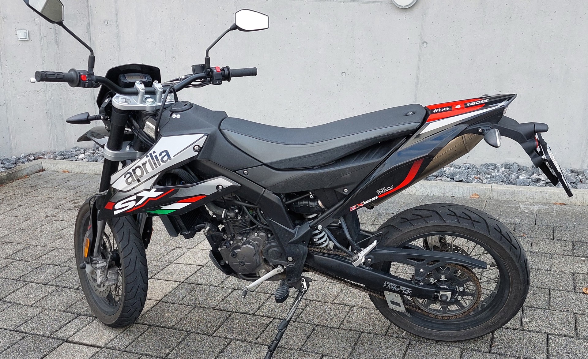 APRILIA SX 125-image-2