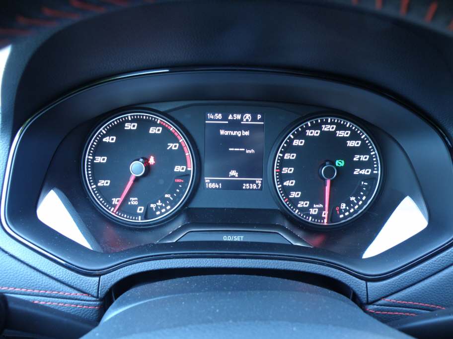 SEAT Arona 1.0 TSI 110 FR DSG-image-5