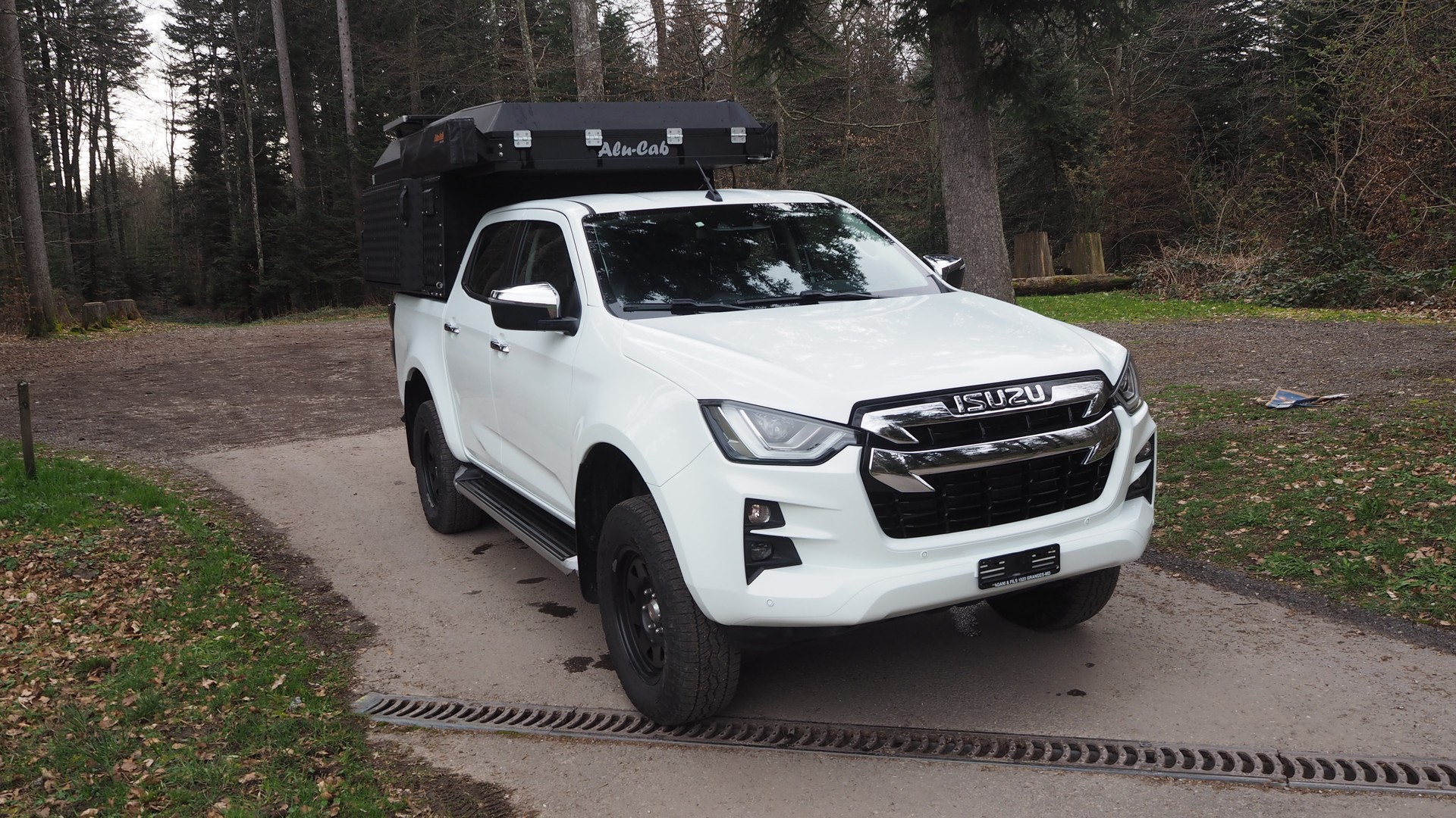 ISUZU D-MAX 1.9 CrewCab N60F 4x4 AT-image-7