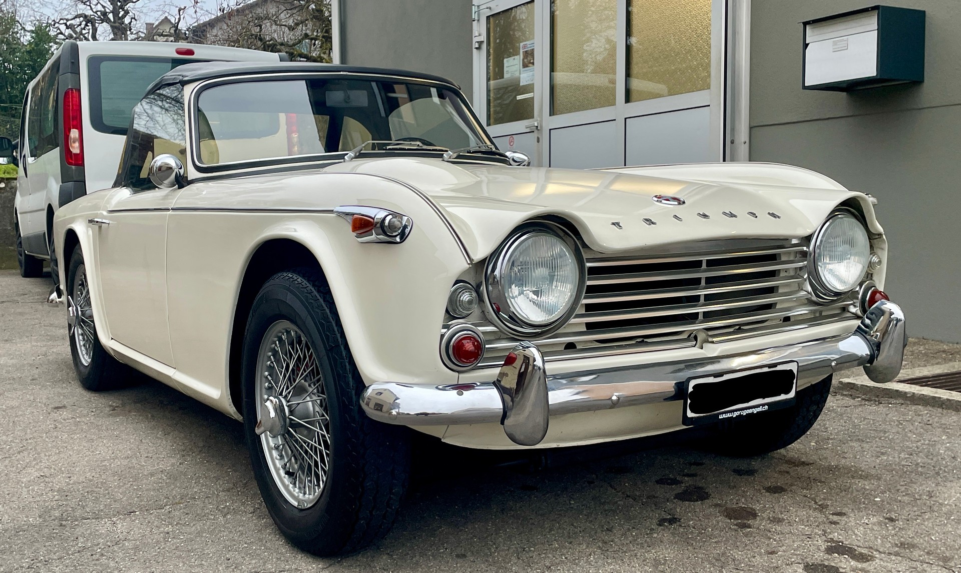 TRIUMPH TR4A IRS