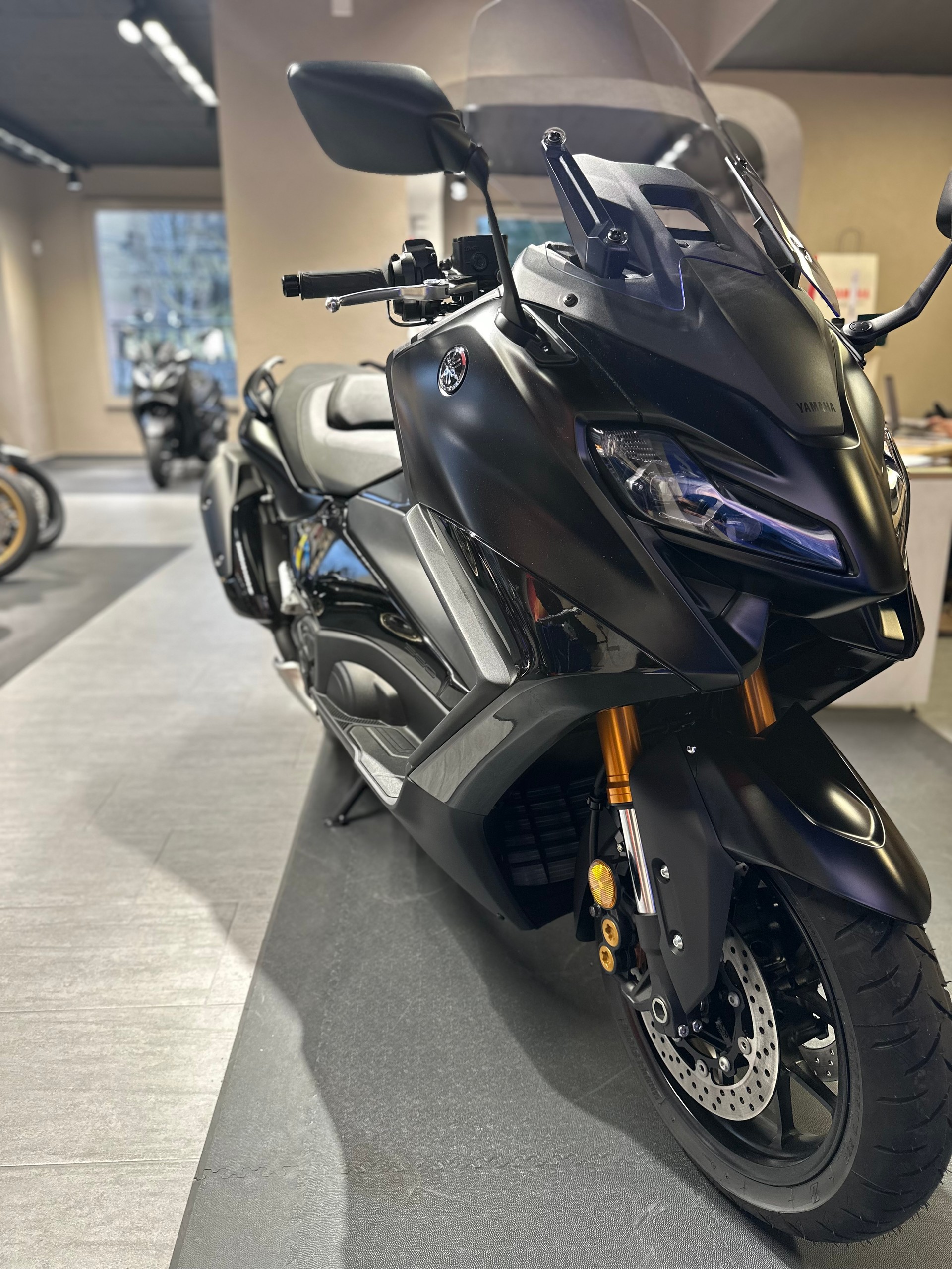 YAMAHA T-MAX Tech-Max XP 560-image-0
