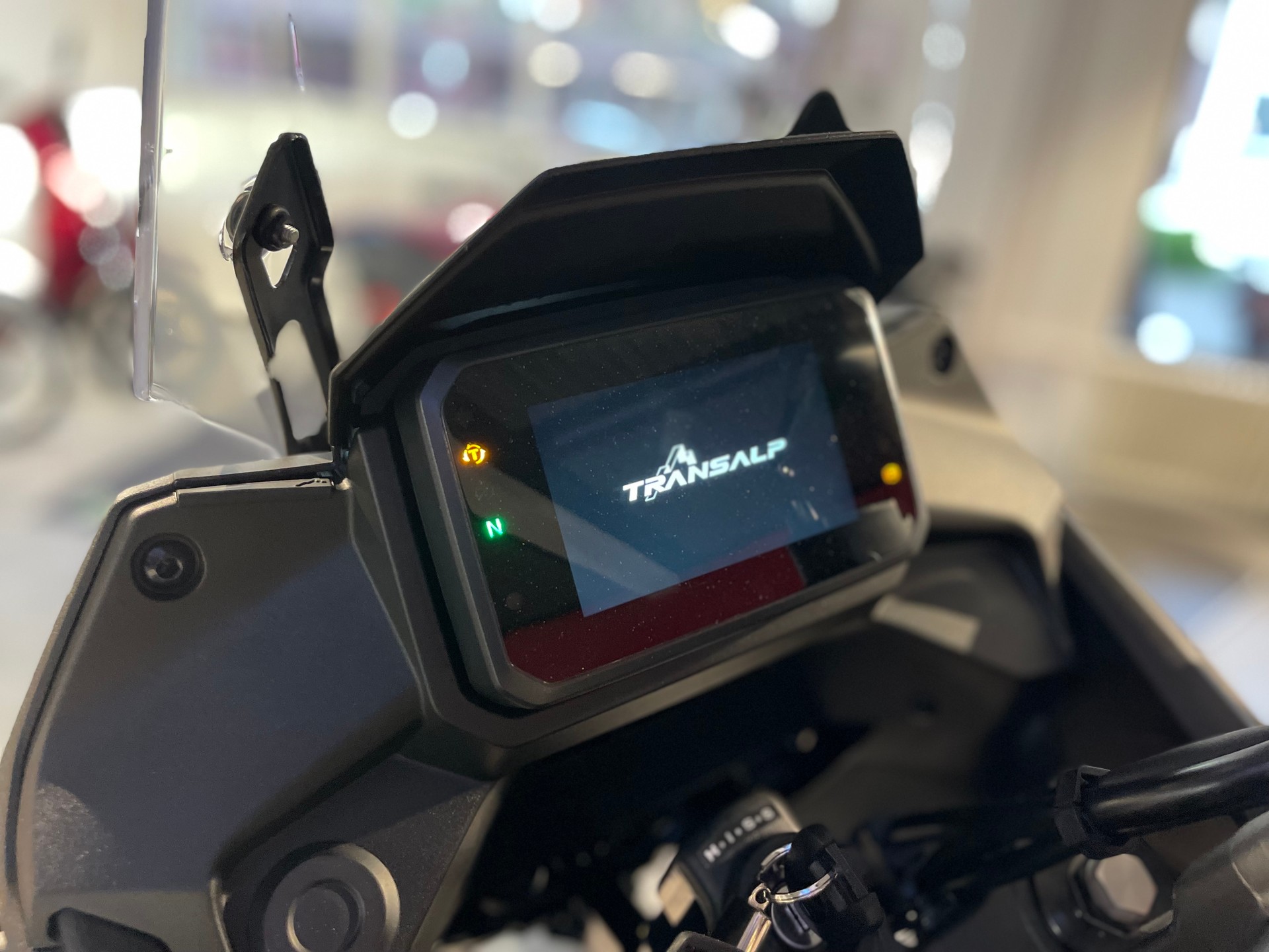 HONDA XL 750-image-3