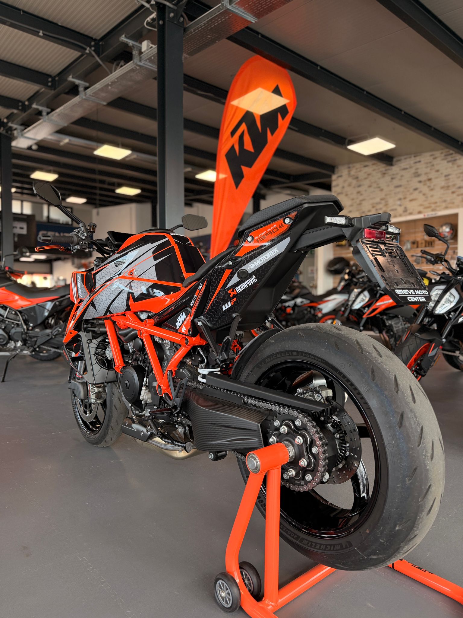 KTM 1390 Super Duke R EVO 2025-image-2
