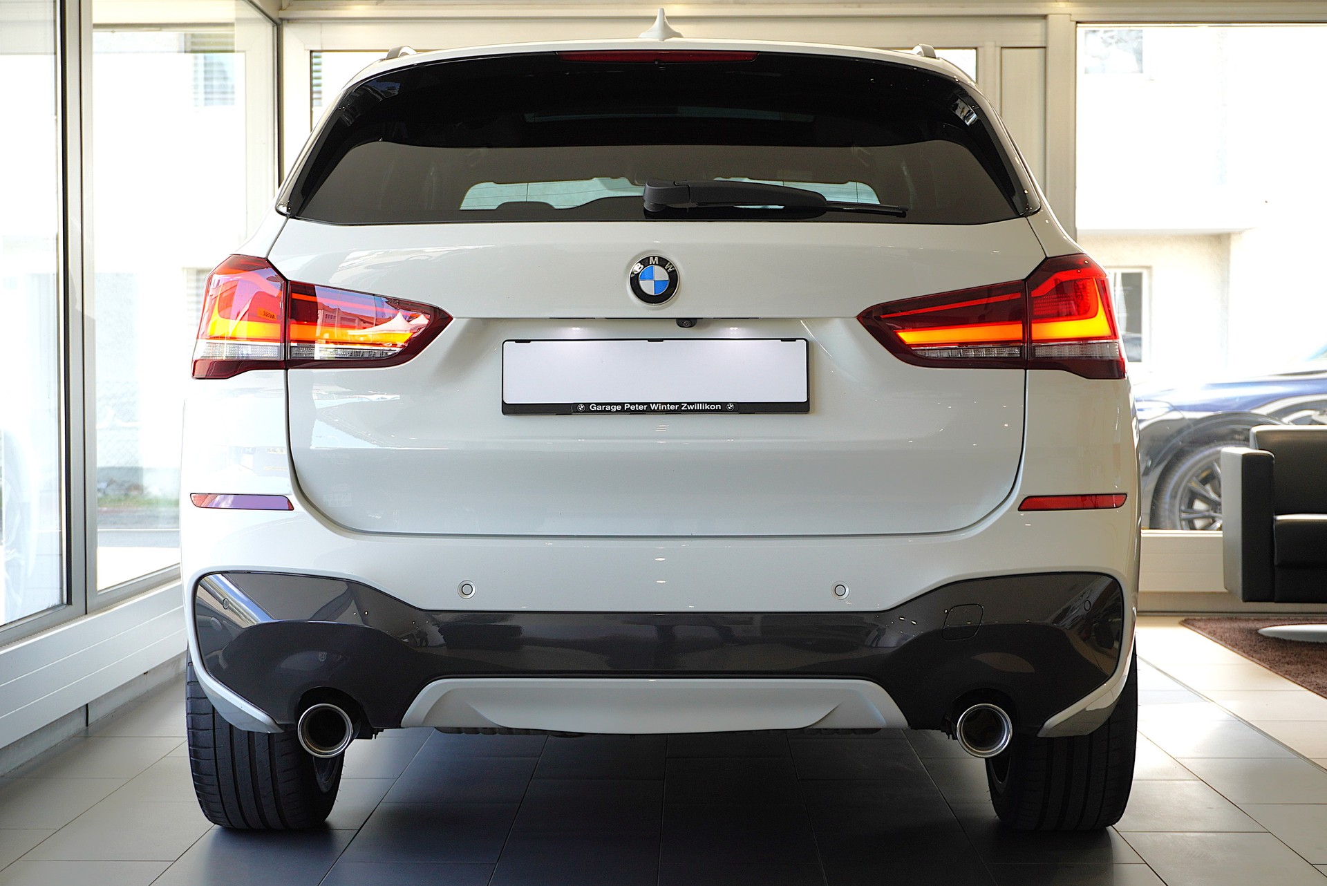 BMW X1 xDrive 25i M Sport Steptronic-image-6