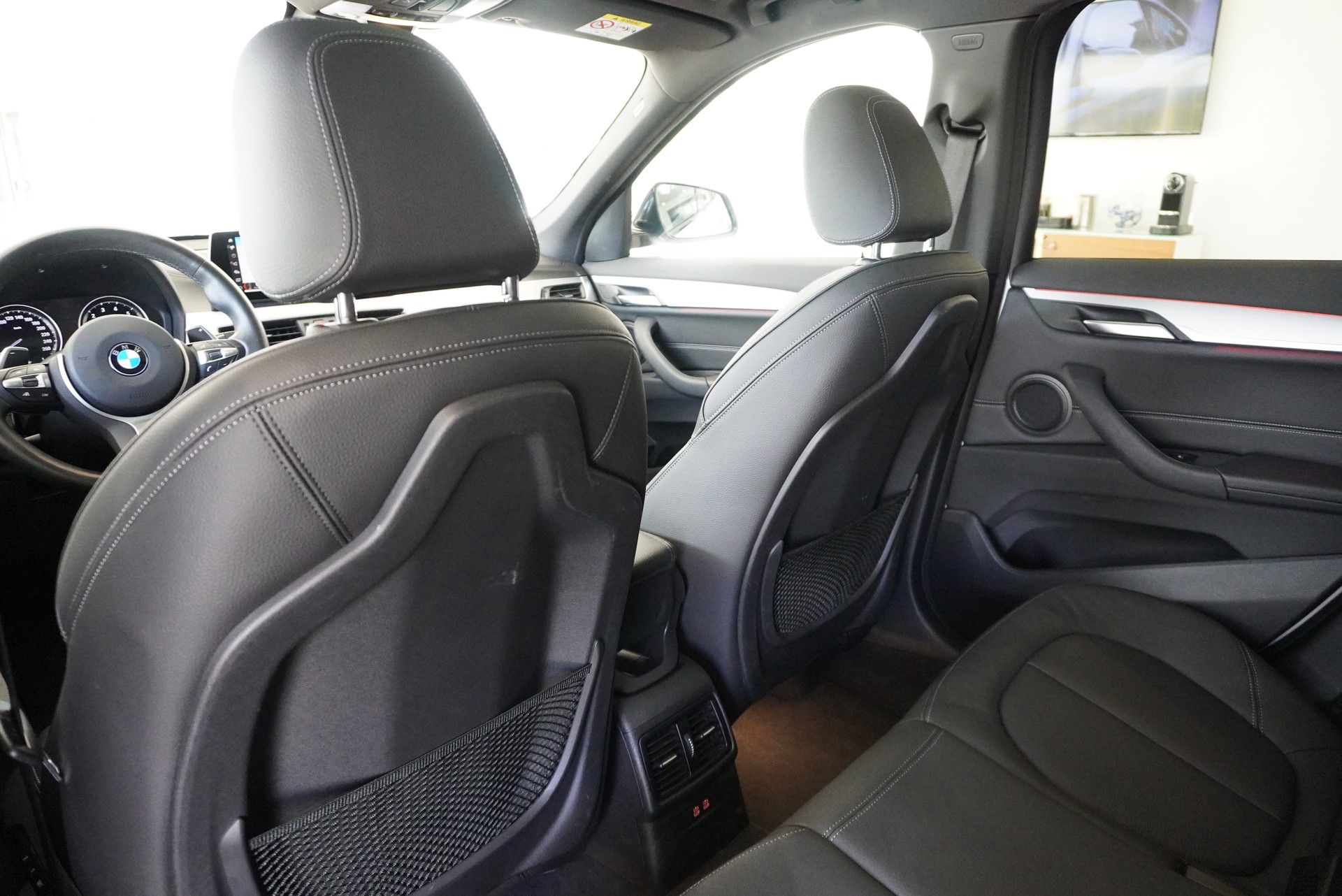 BMW X1 xDrive 25i M Sport Steptronic-image-19