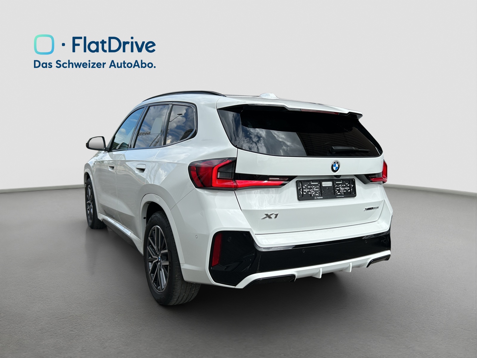 BMW X1 xDrive 23i 48V M Sport AHK-image-2