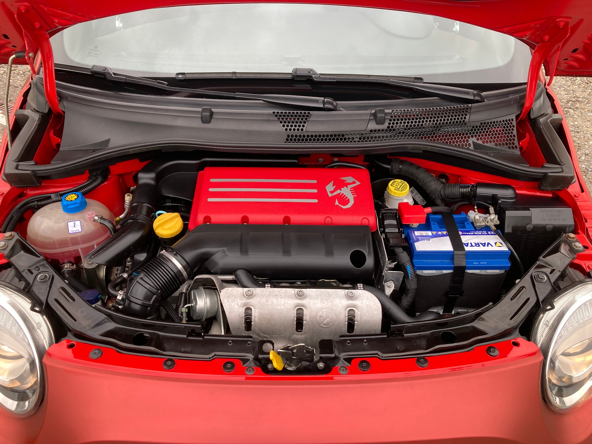 FIAT 595C 1.4 16V Turbo Abarth-image-11