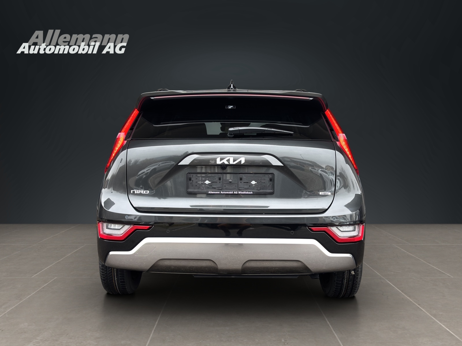 KIA Niro 1.6 GDi Hybrid Power Edition-image-4
