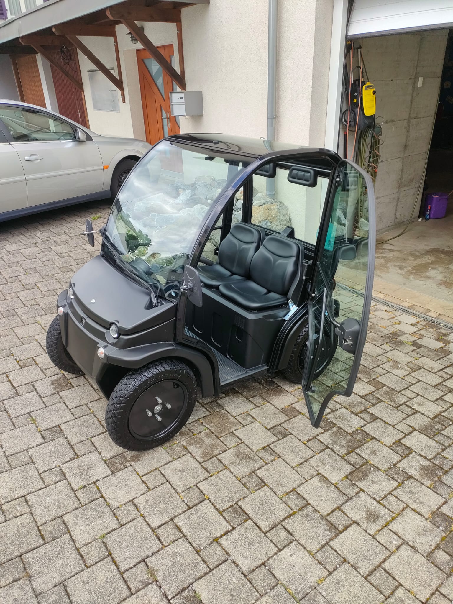 ESTRIMA Remove 10km/h-showroom-element-2