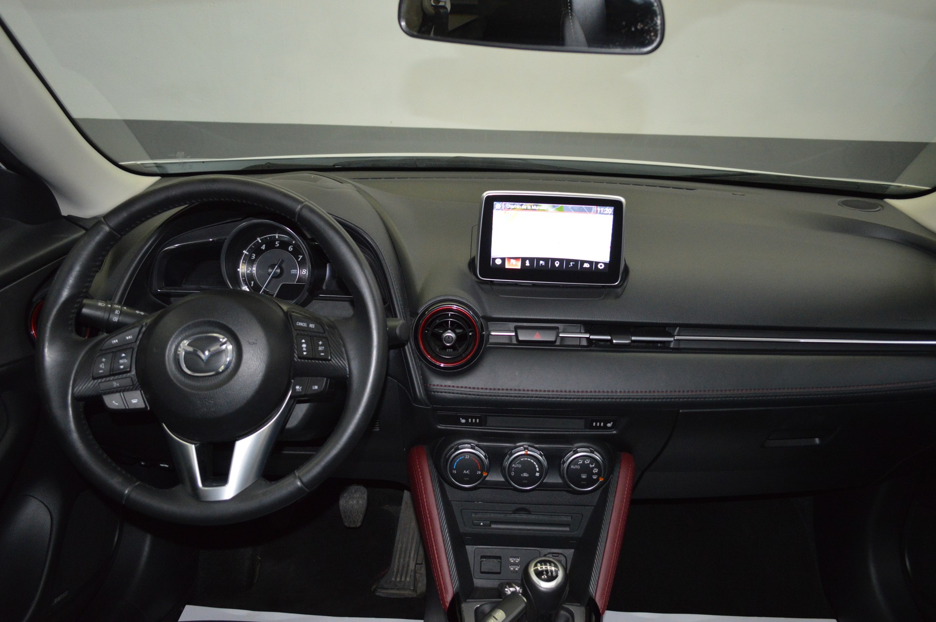 MAZDA CX-3 2.0 Revolution FWD-image-6